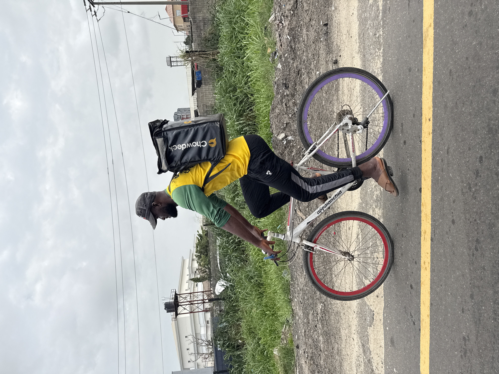 Chowdeck delivery cyclist spotted on Igboefon road