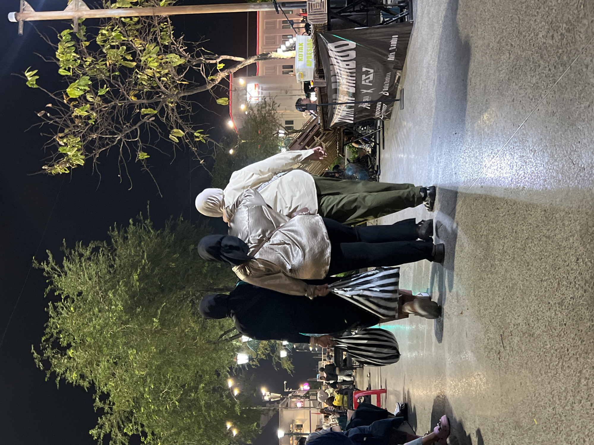 Friday night on Malioboro, Yogyakarta's main pedestrian strip