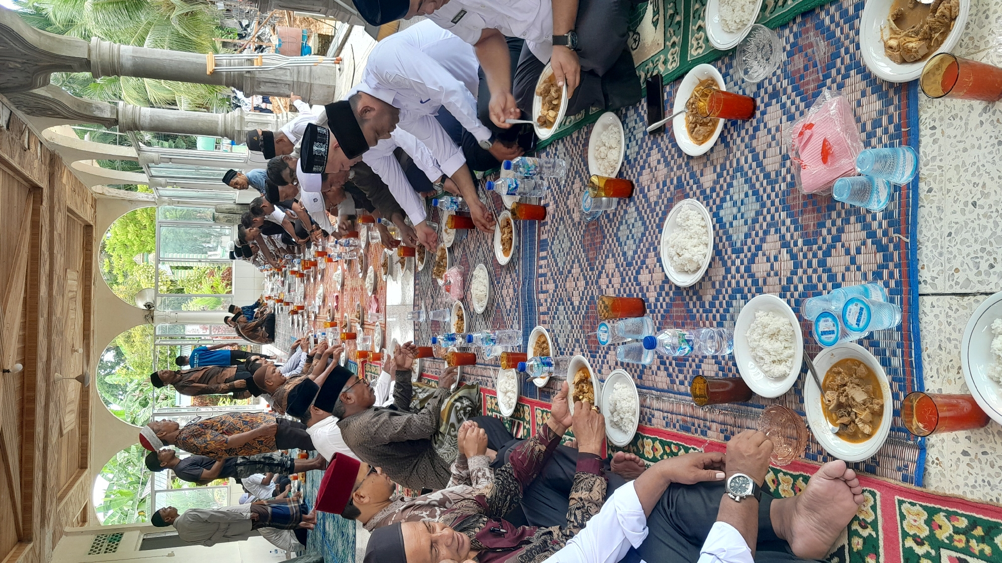 Community meal gathering held in Blangriek, Indonesia