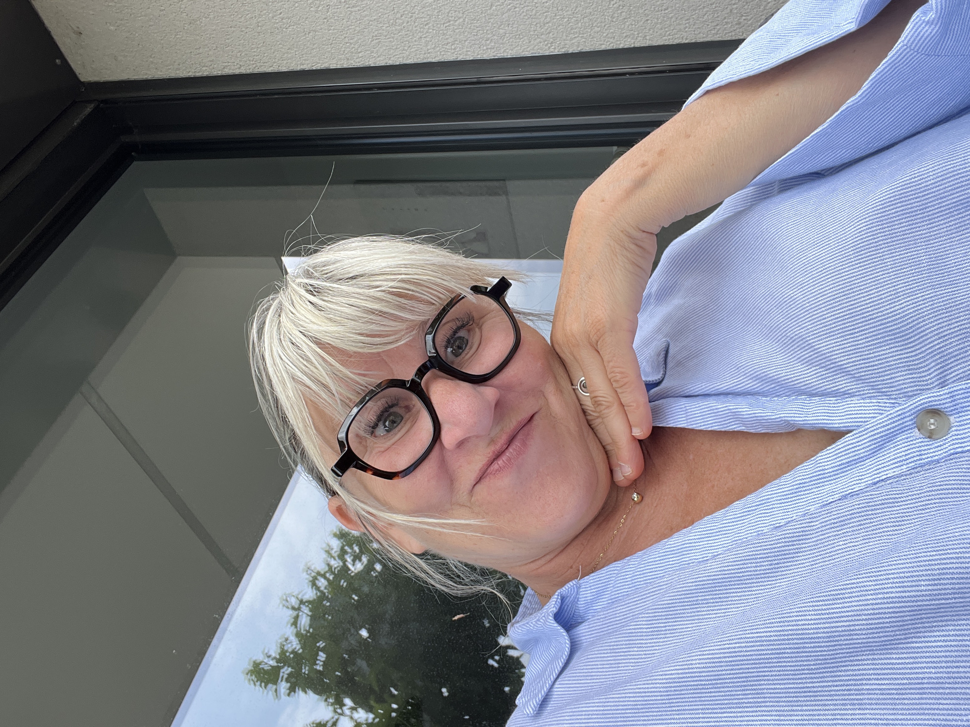 Woman takes selfie in Chambœuf, France