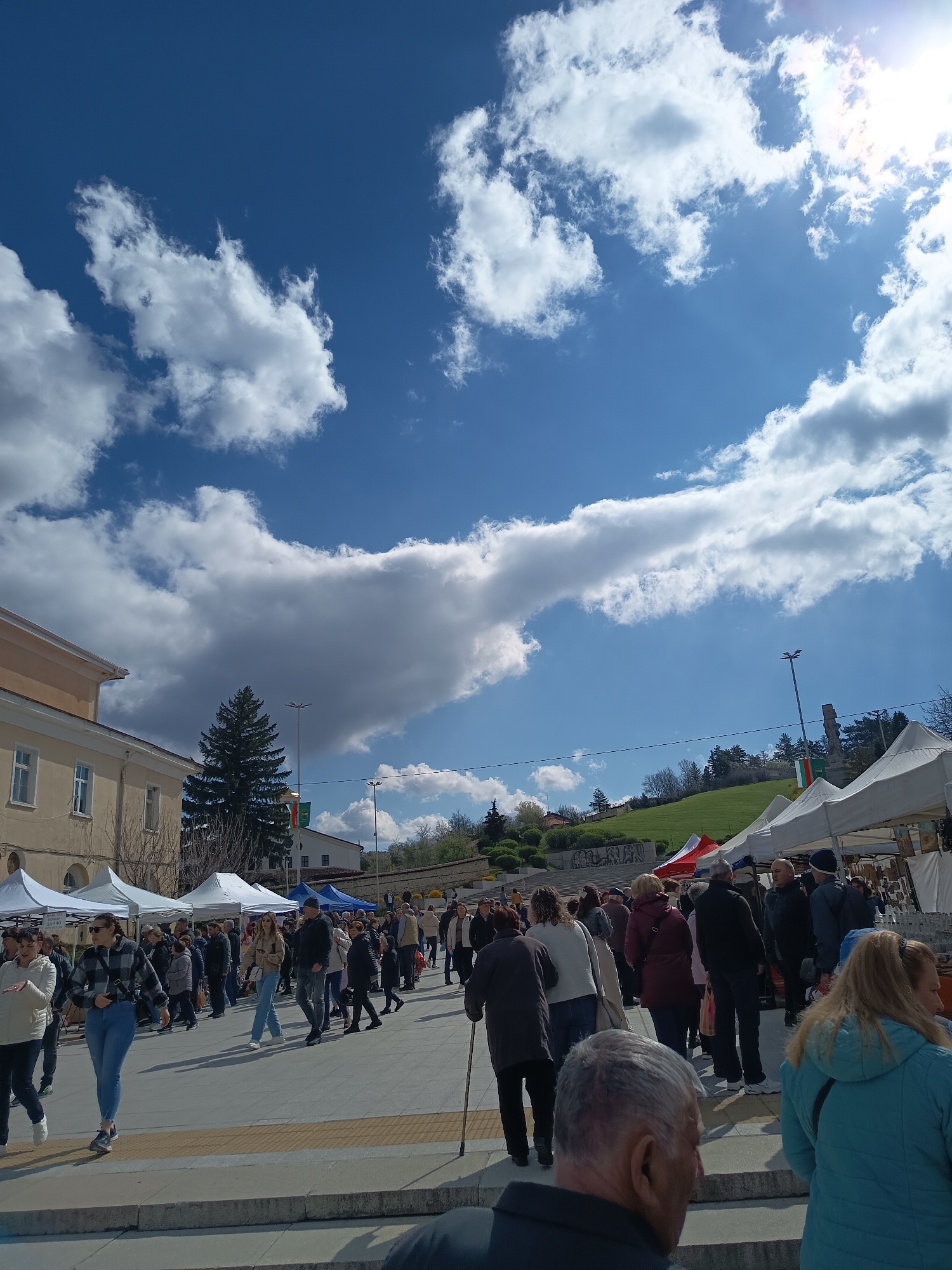 Morning market draws shoppers in Panagyurishte, Bulgaria