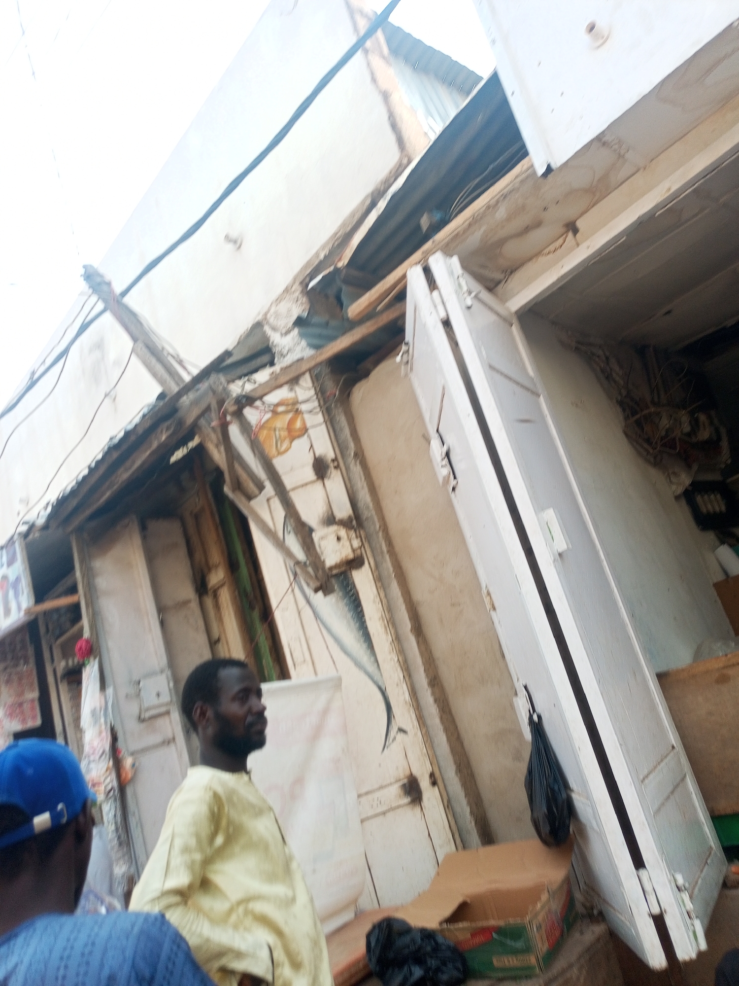 Daily market life documented in Abarakan Niger afternoon