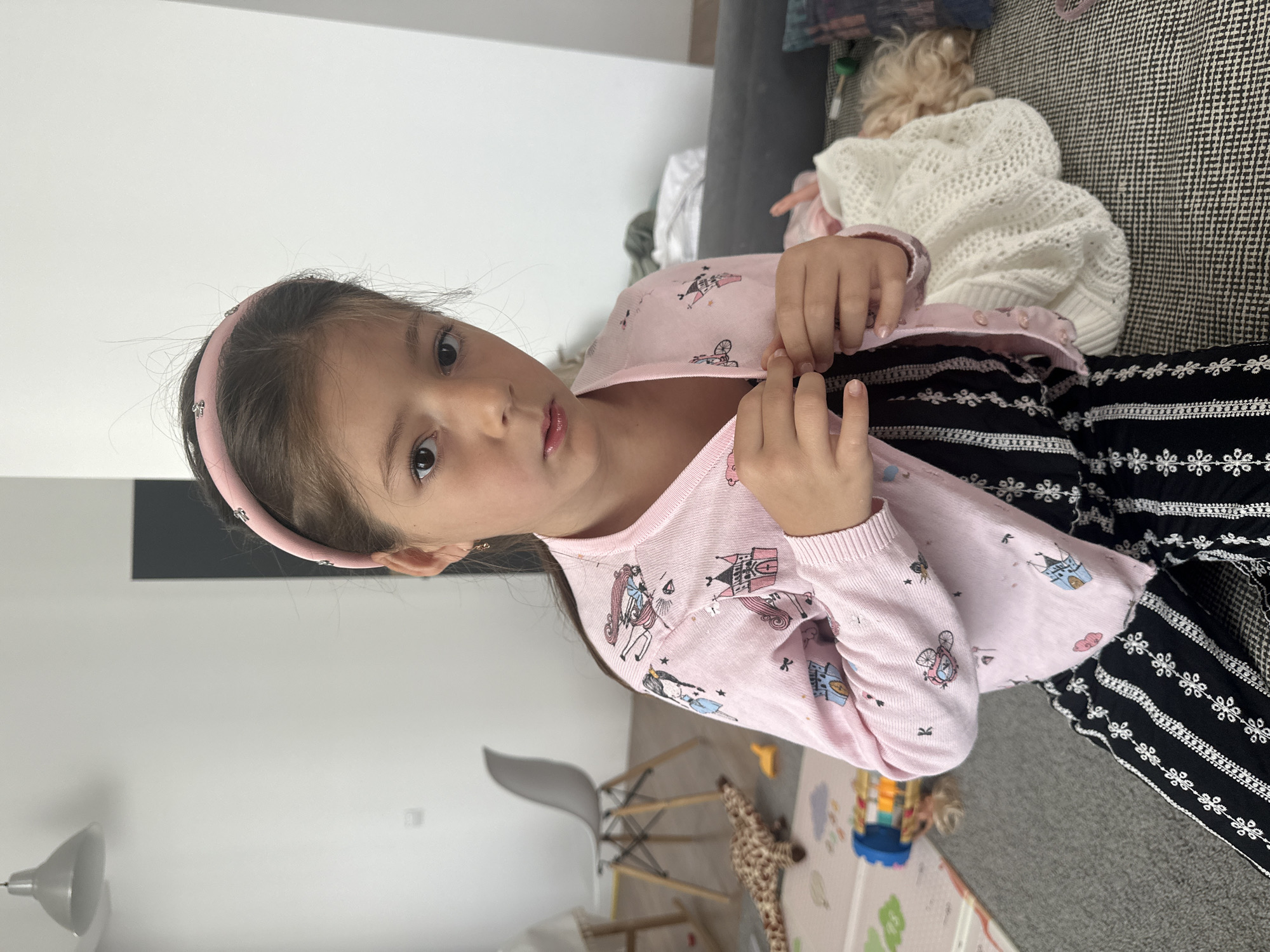 Casual home photos and selfies from a quiet morning in Vsevolozhsk