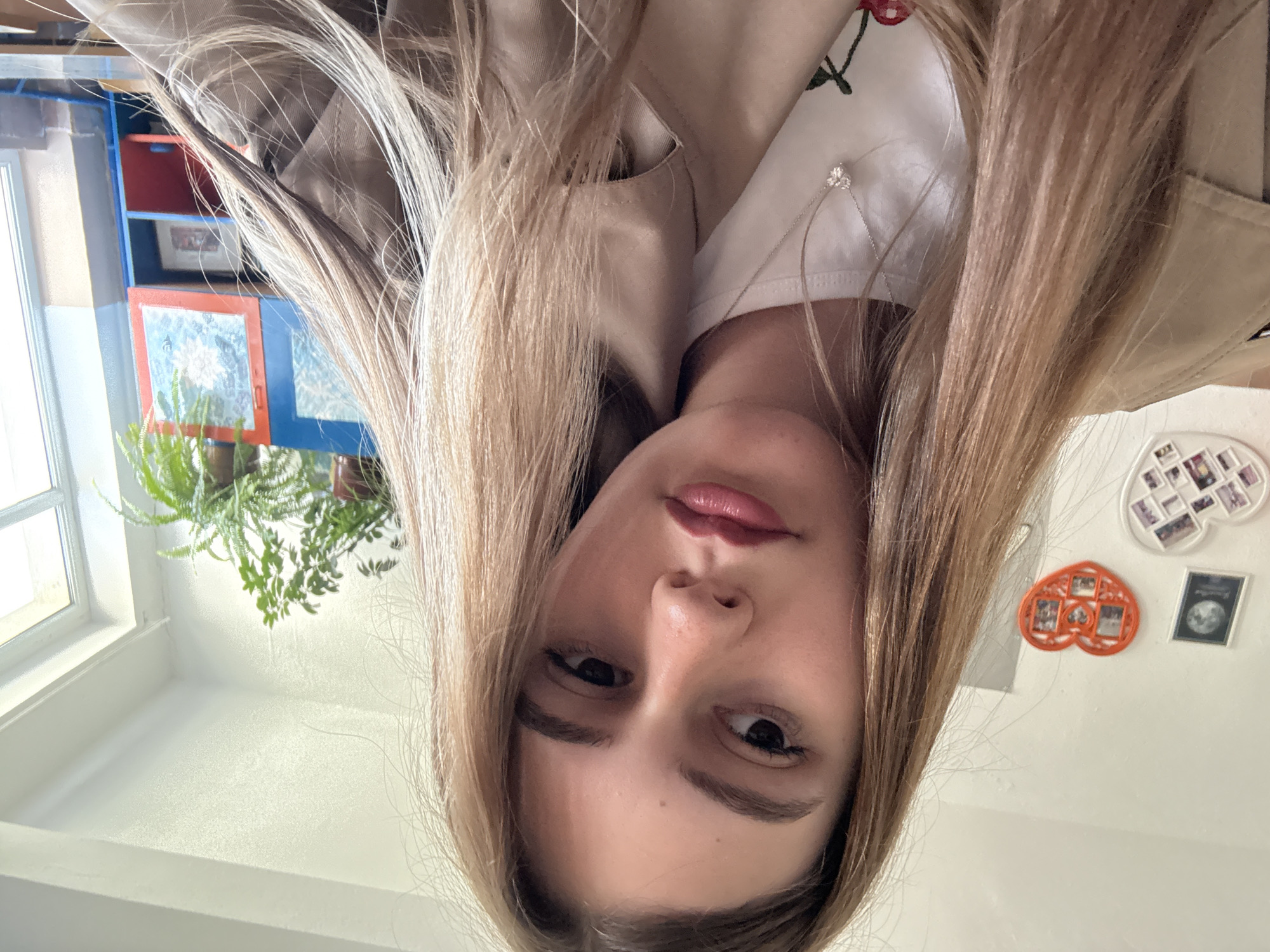 Morning portraits and classroom scenes documented in Panagyurishte, Bulgaria