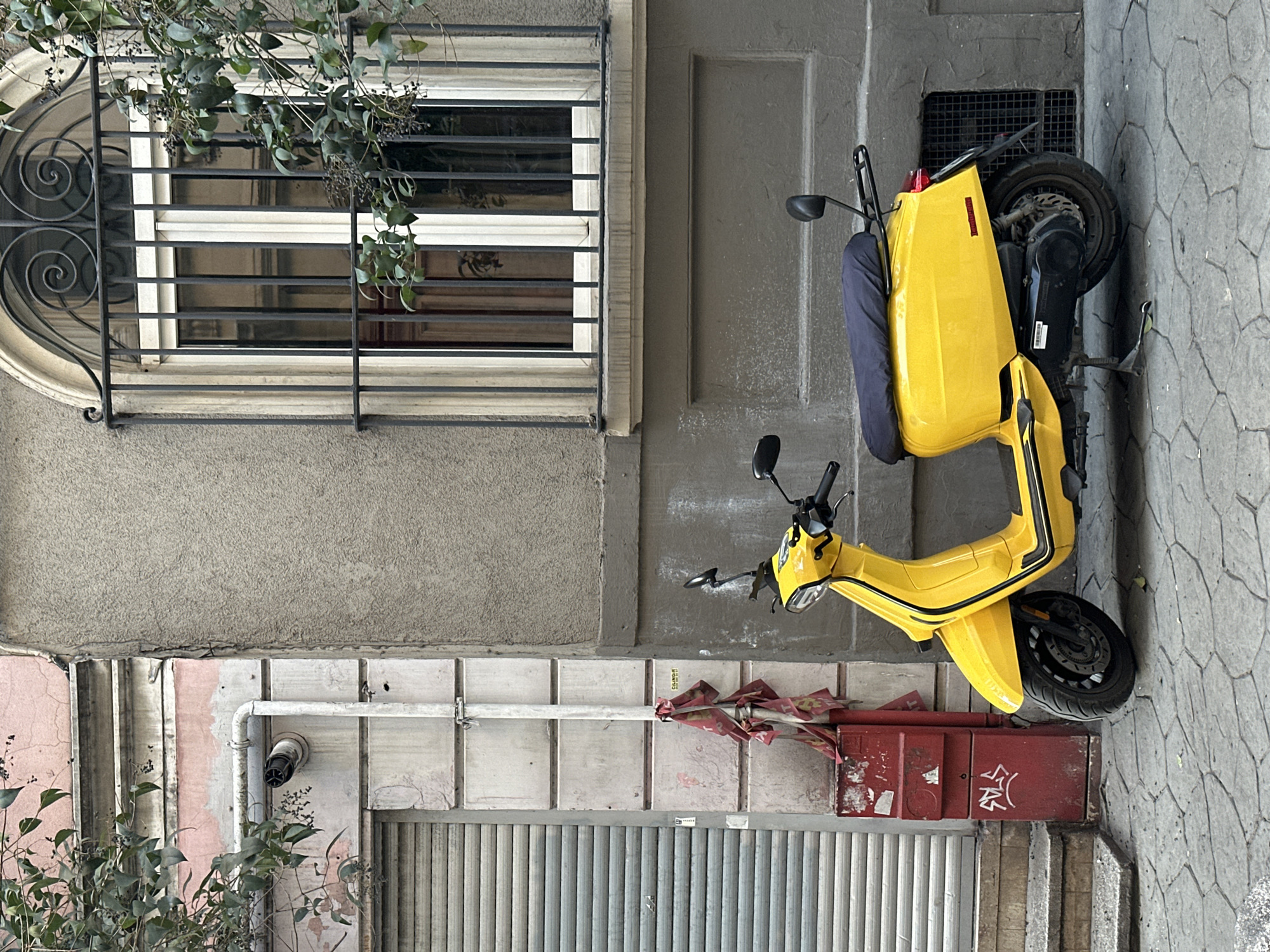 Street scenes documented in Istanbul's Beyoğlu district
