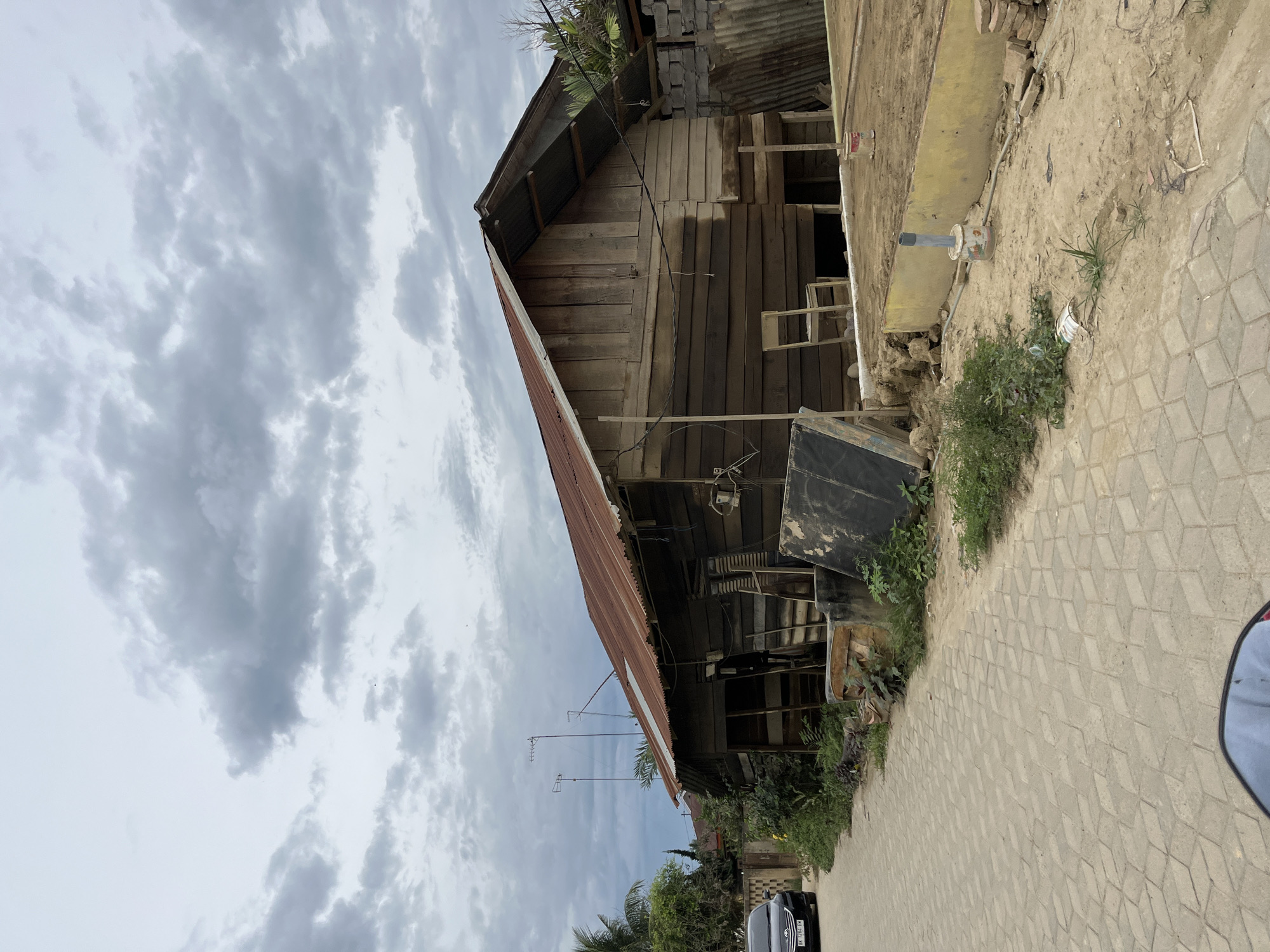 Street-level ride through Benuaraja captures everyday town infrastructure