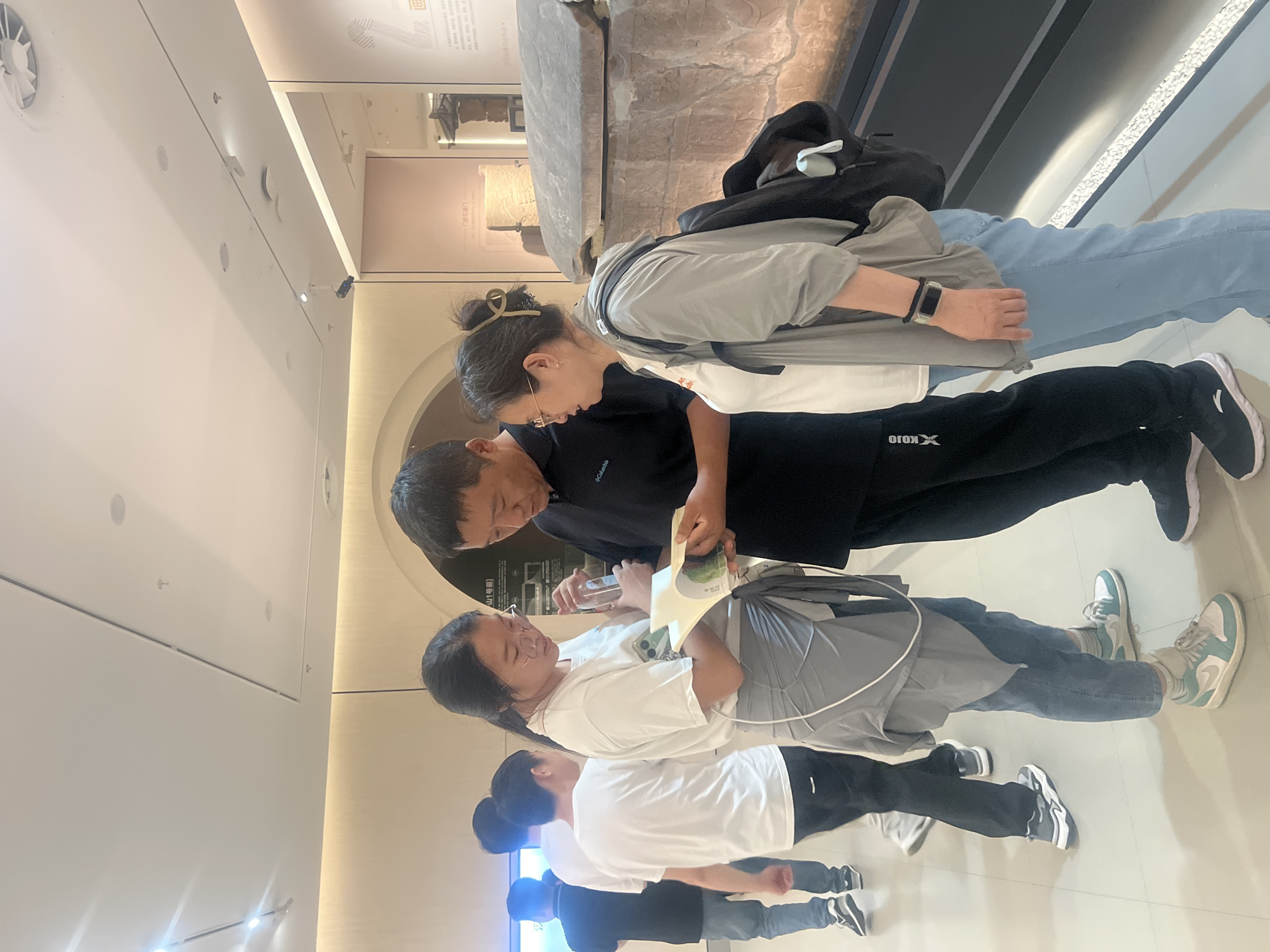 Morning museum visits showcase Chinese cultural exhibits in Yuzhong