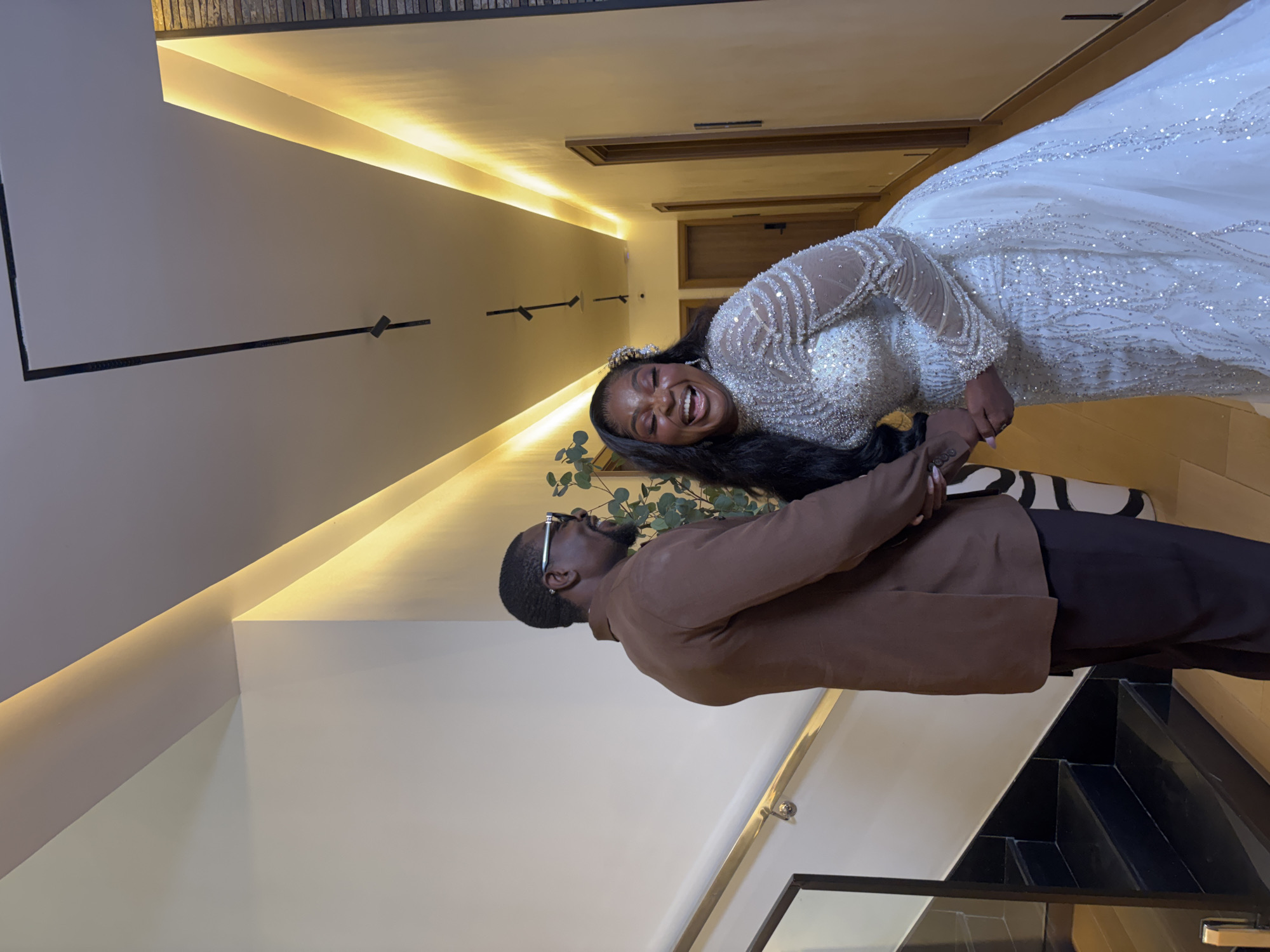 Wedding moments in a hallway, Bar Jirgi Summa, Nigeria