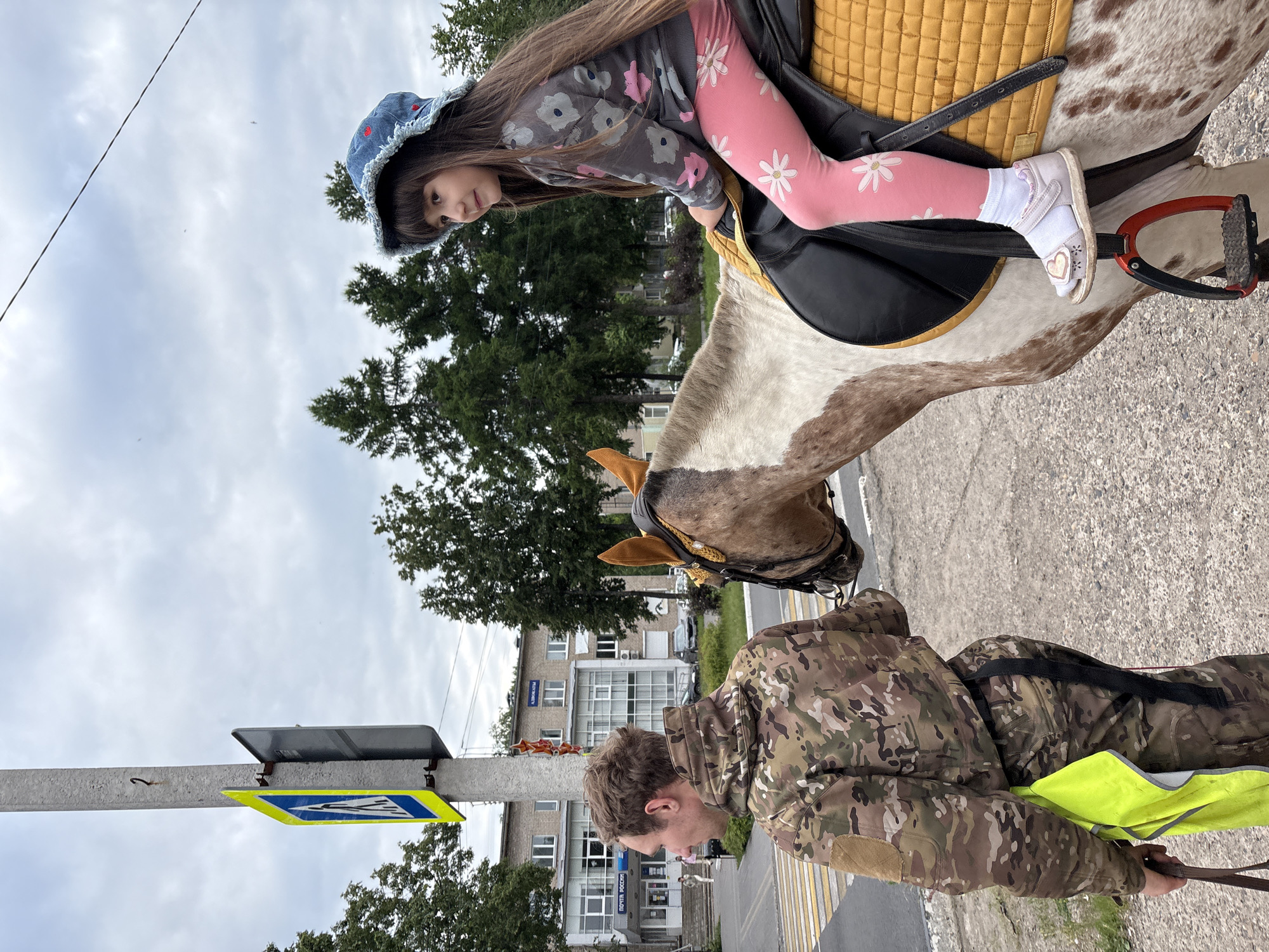 Family outing includes horseback riding and park visits