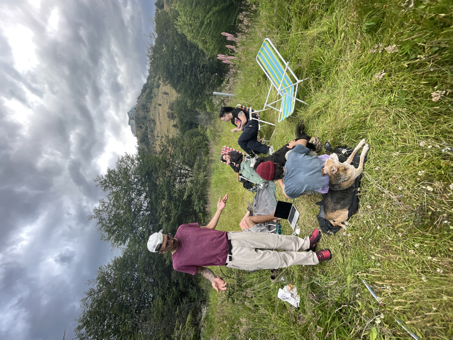 Group enjoys afternoon countryside outing near Ushuaia with dogs