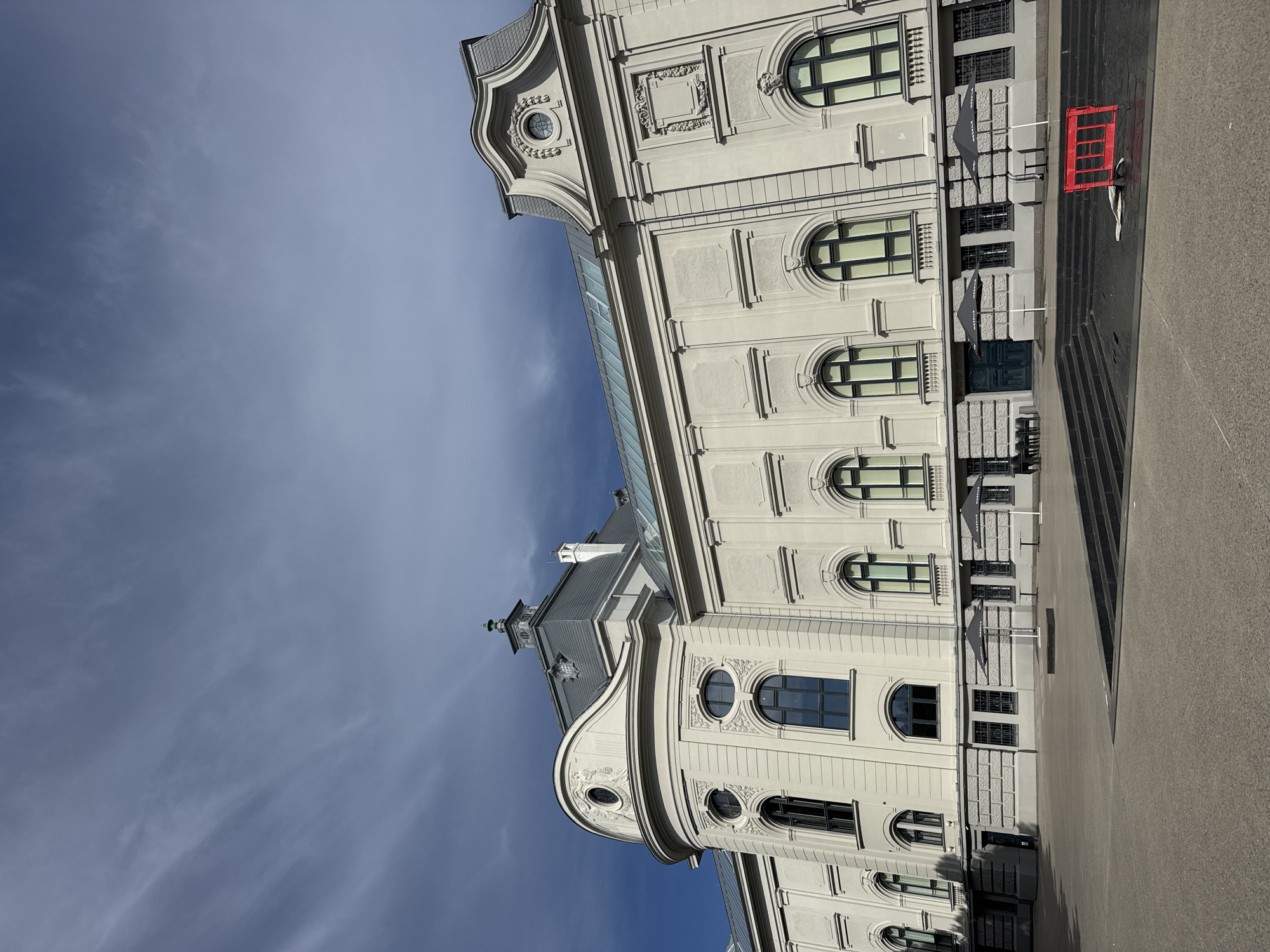 Morning stroll through Riga's landmarks and parks