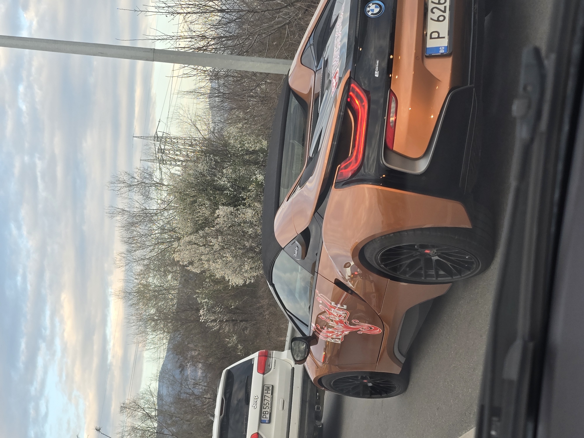 Orange BMW i8 convertible spotted in Plovdiv traffic