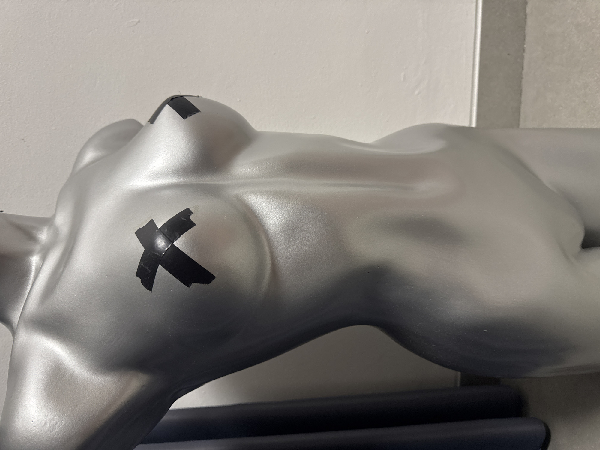 Silver mannequin torso observed in Kediri, Indonesia