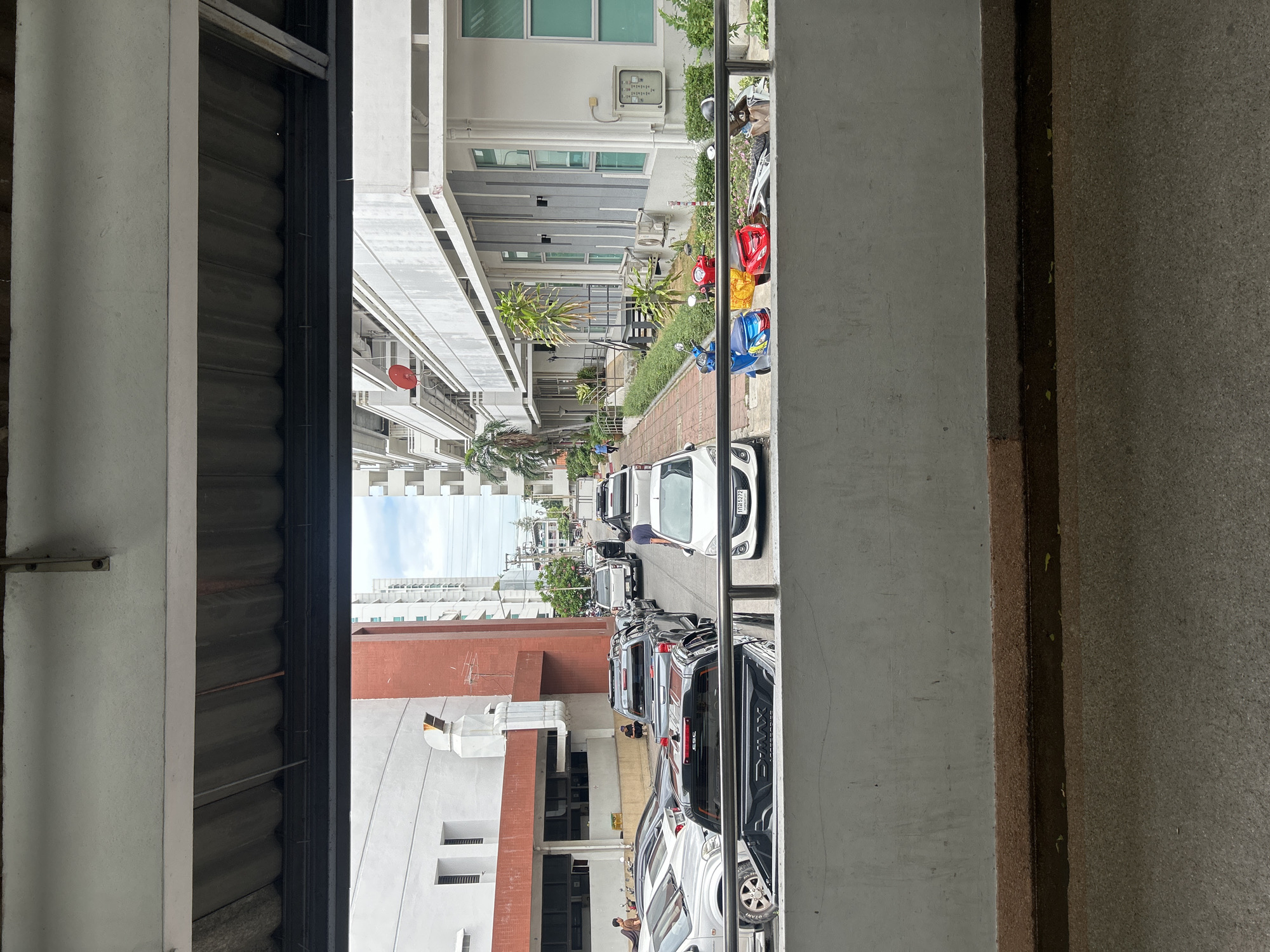 Routine market life documented in Thai municipality