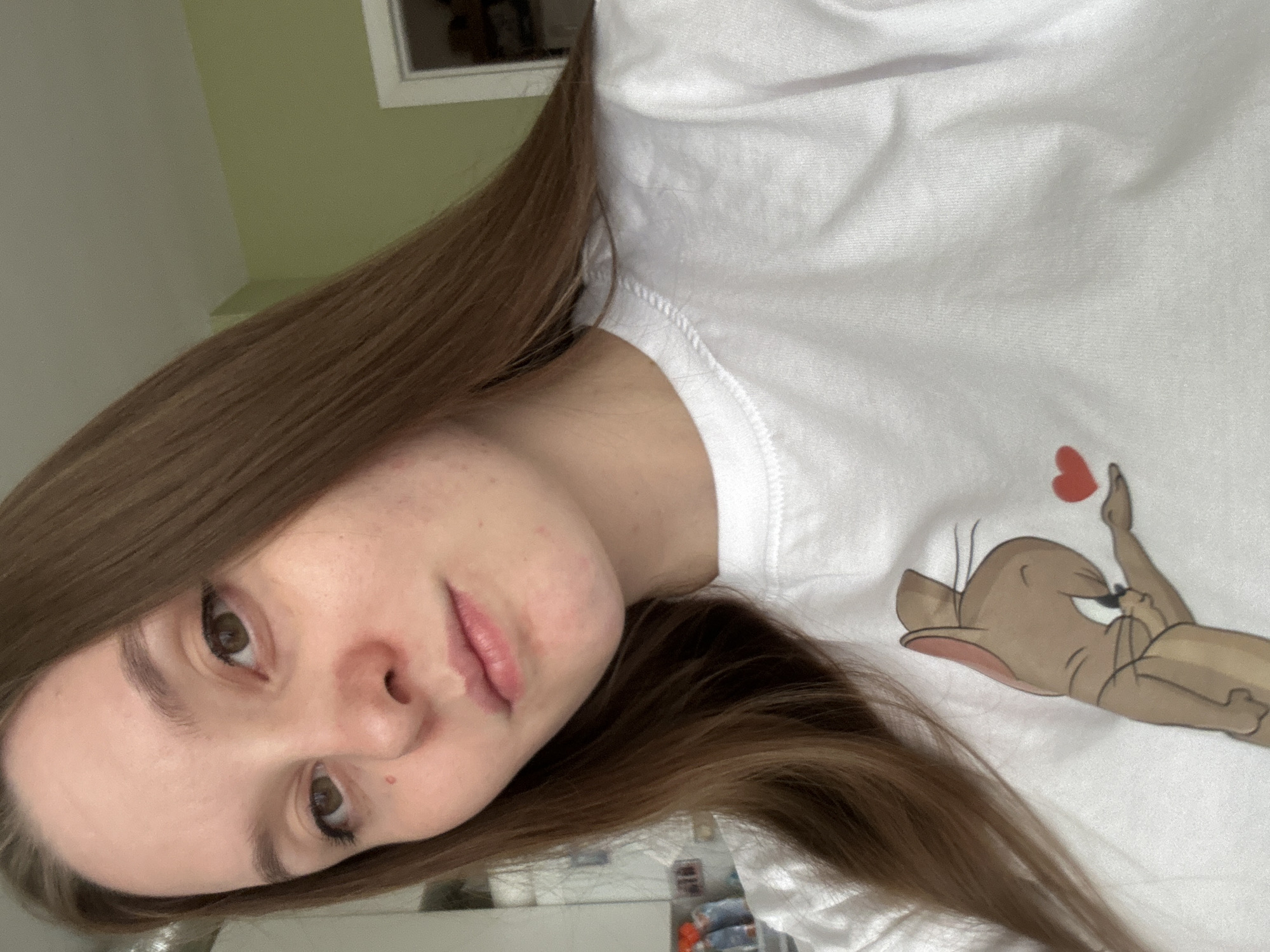 Quiet morning at home in Noviy, selfies and sofa naps