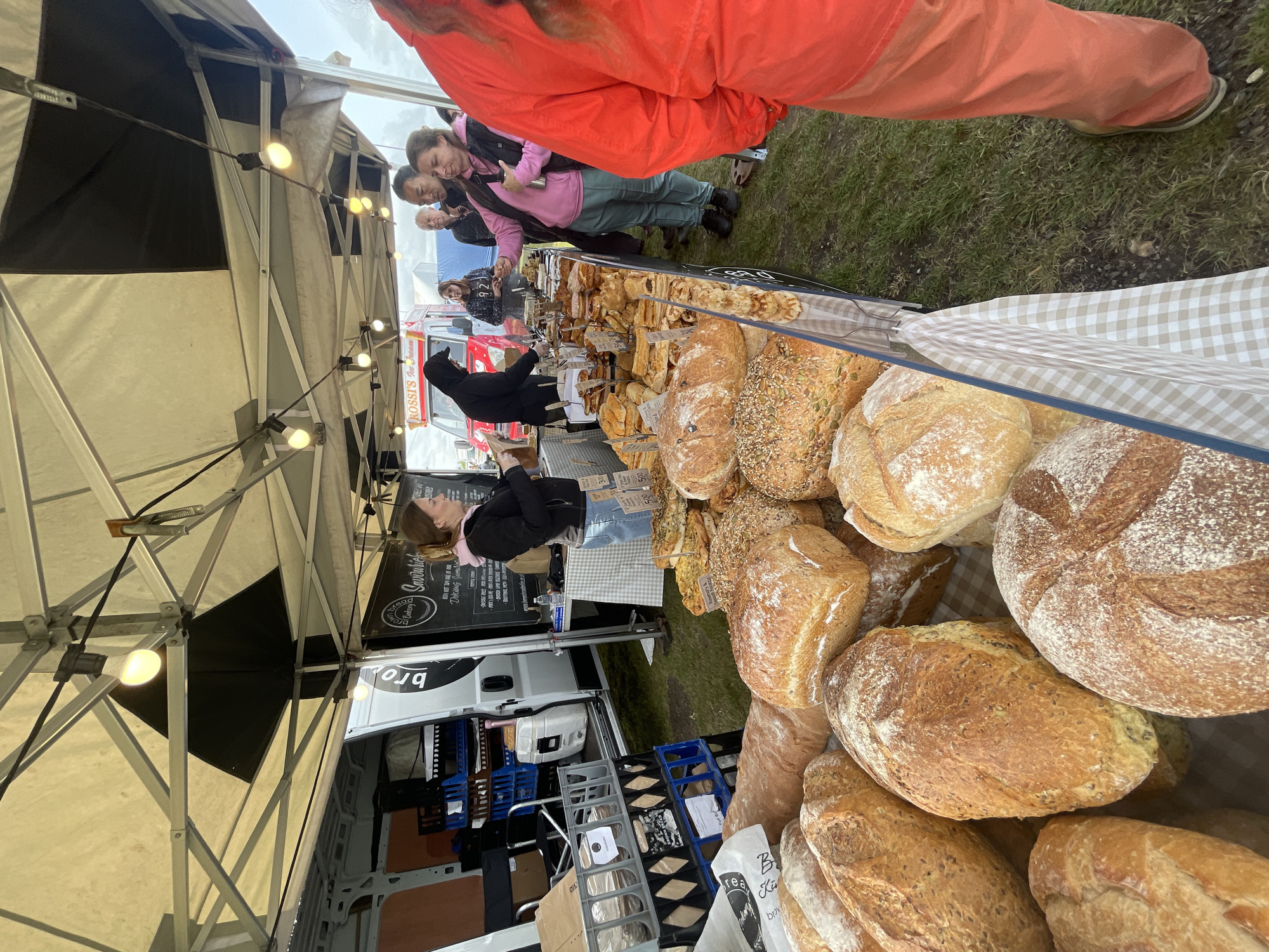 Car boot sale draws customers to Sevenoaks field market