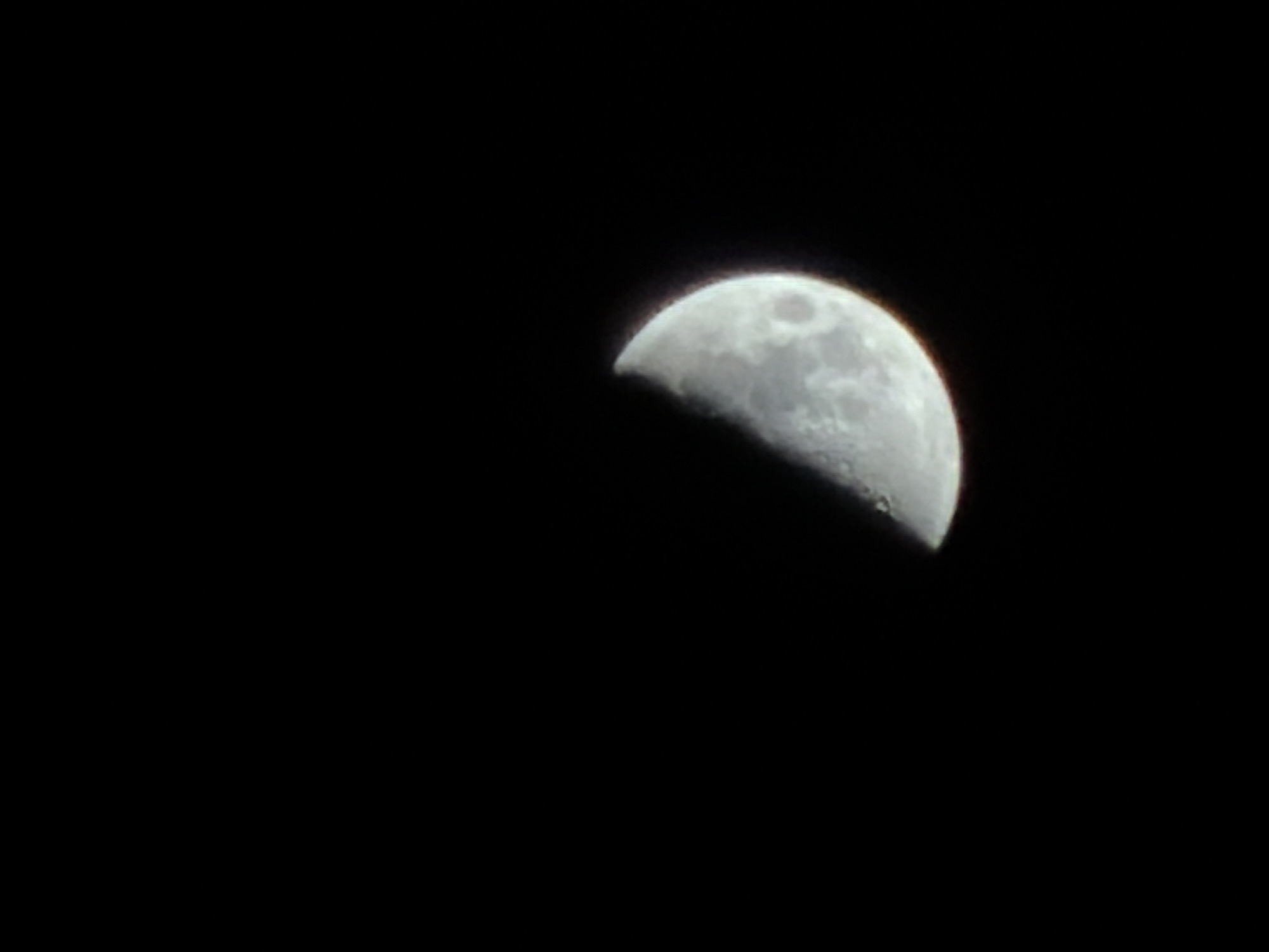 Moon observations recorded across Izhevsk during evening hours