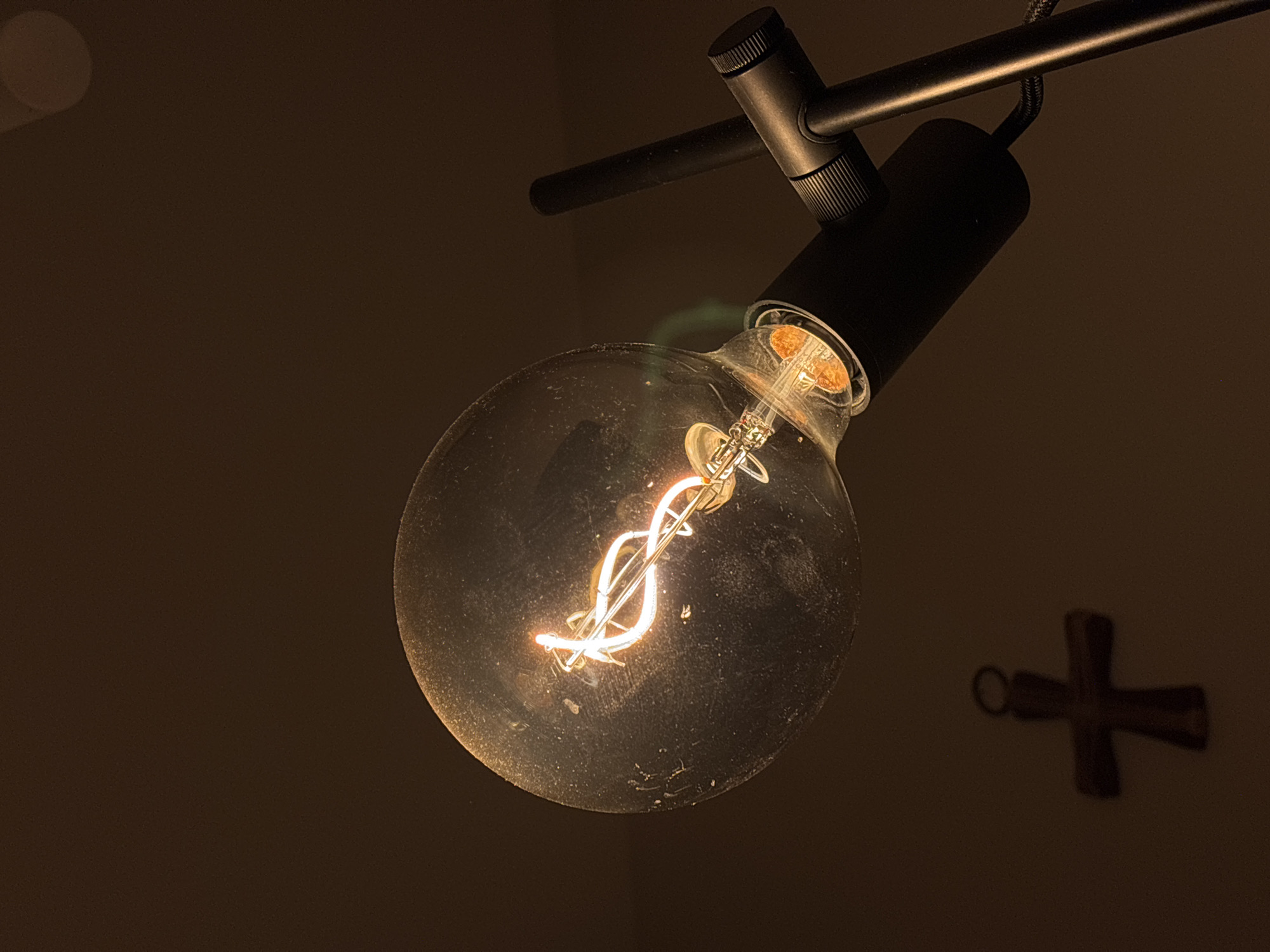 Lit lightbulb documented in Santa Clara Ocoyucan, Mexico