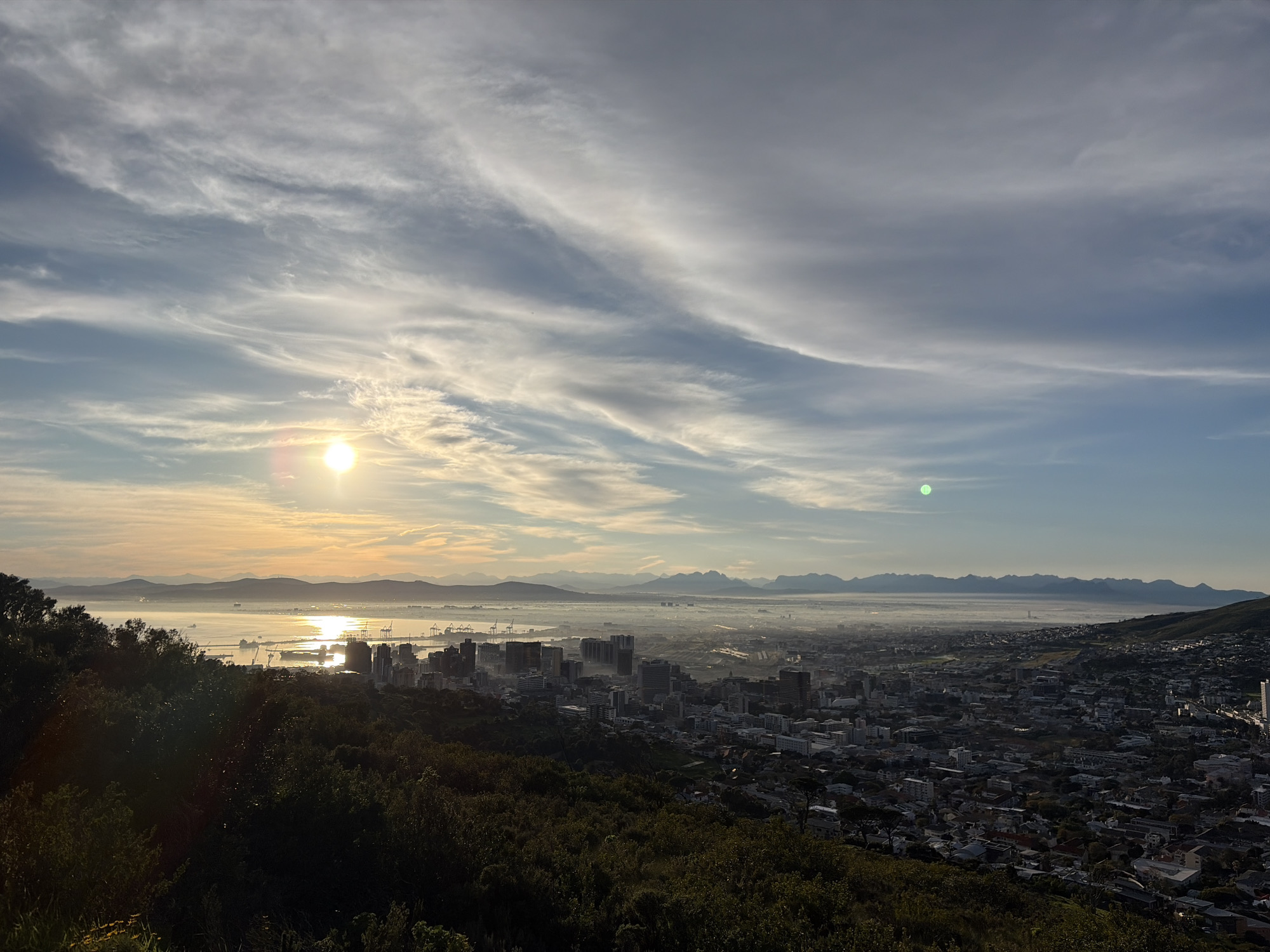 Sunrise views over Cape Town from Signal Hill