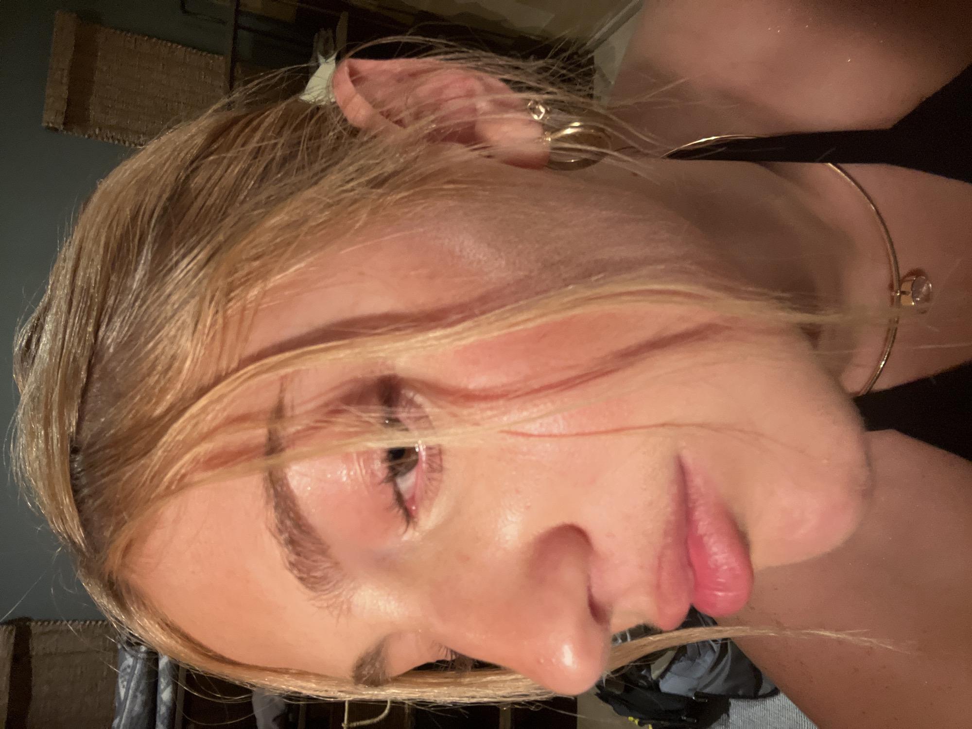 Tourist takes selfies in Livingstone accommodation