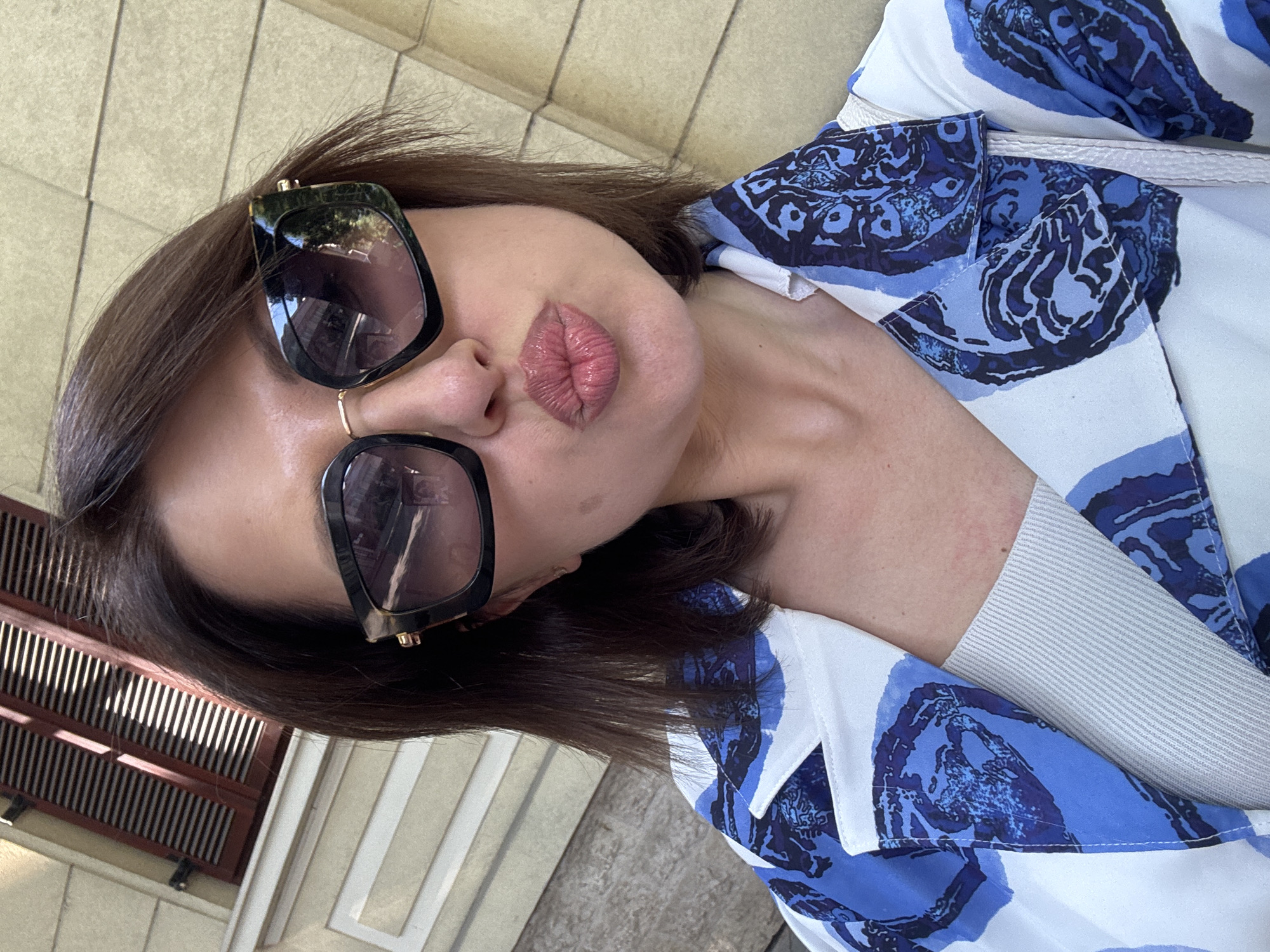 Afternoon in Sofia: selfies, a standout Porsche, and a park memorial