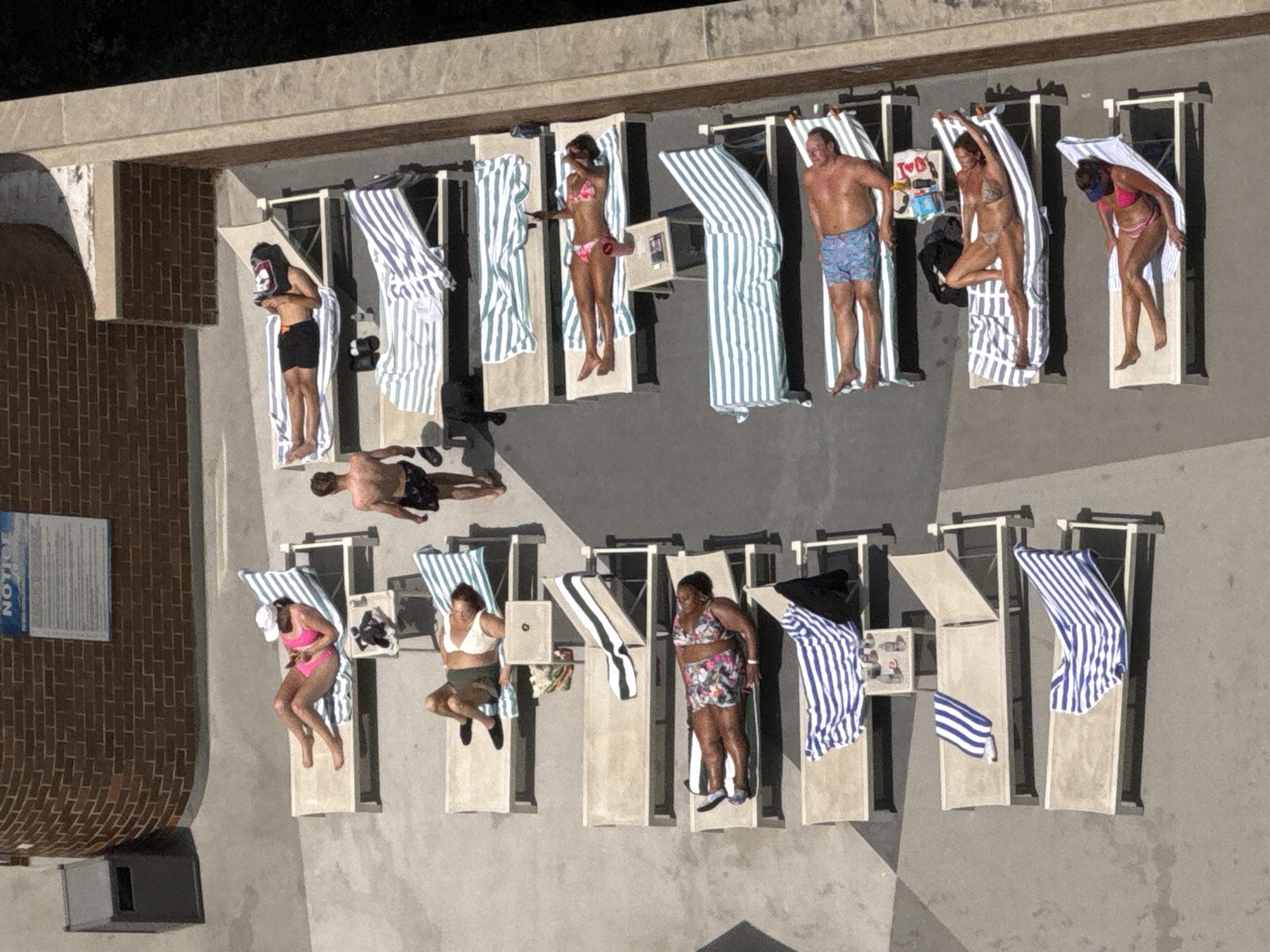 Chicago rooftop pool packed on a sunny summer afternoon