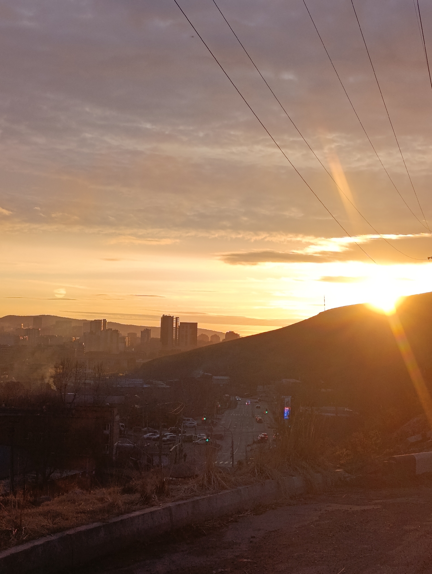 Witness captures Krasnoyarsk cityscape during golden hour April 2026