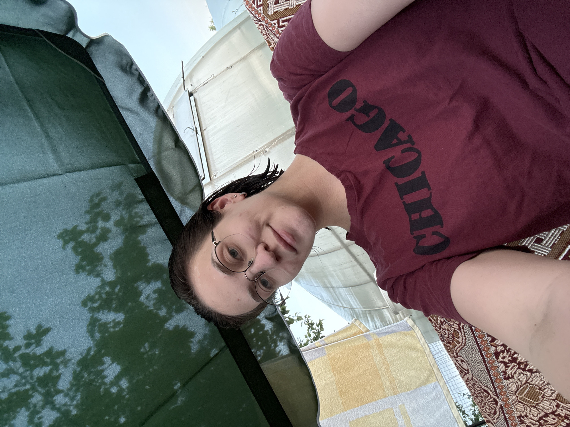 Relaxing afternoon in Lenino with selfies and rest time
