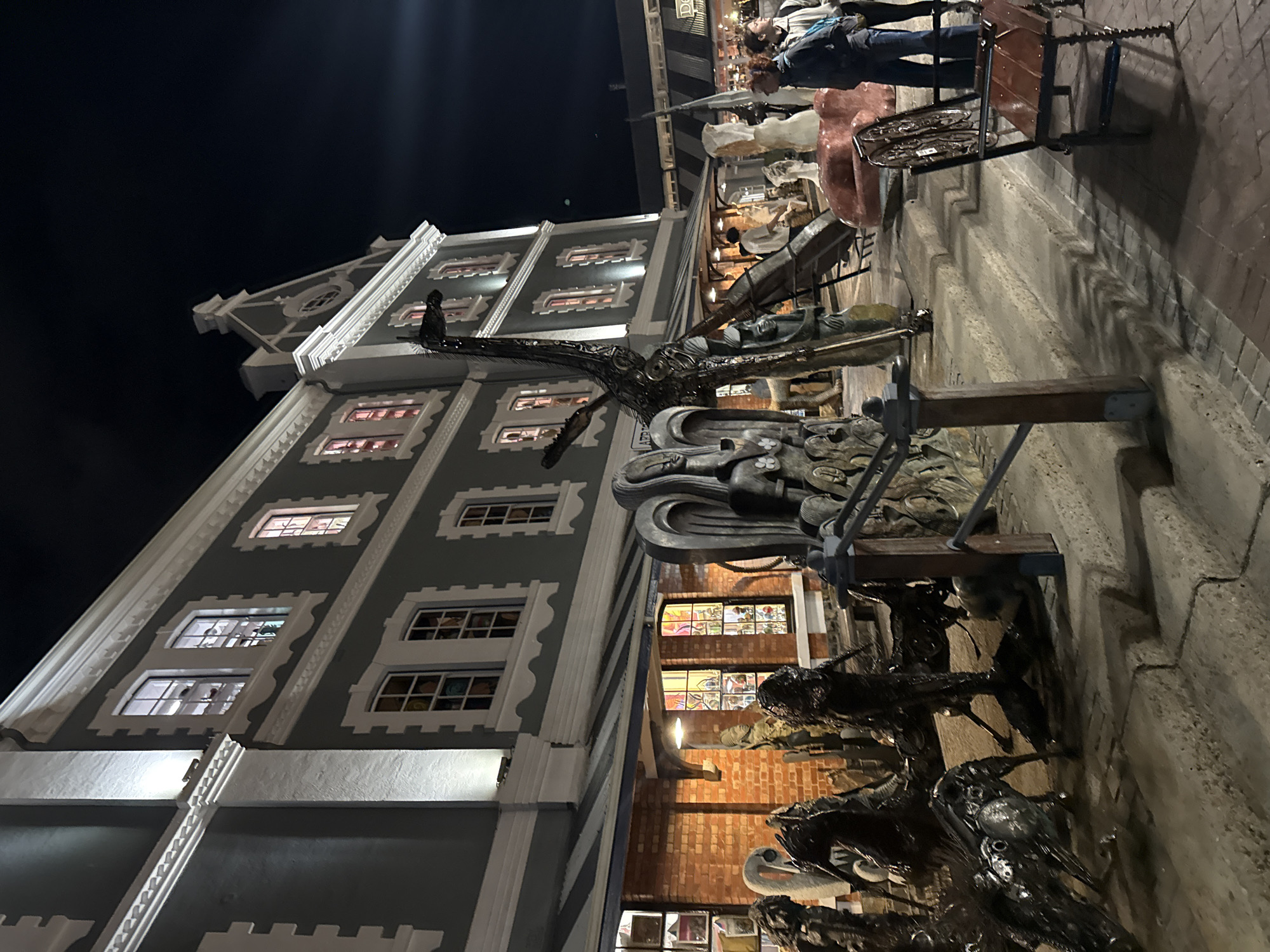 Evening street life documented at Cape Town's V&A Waterfront