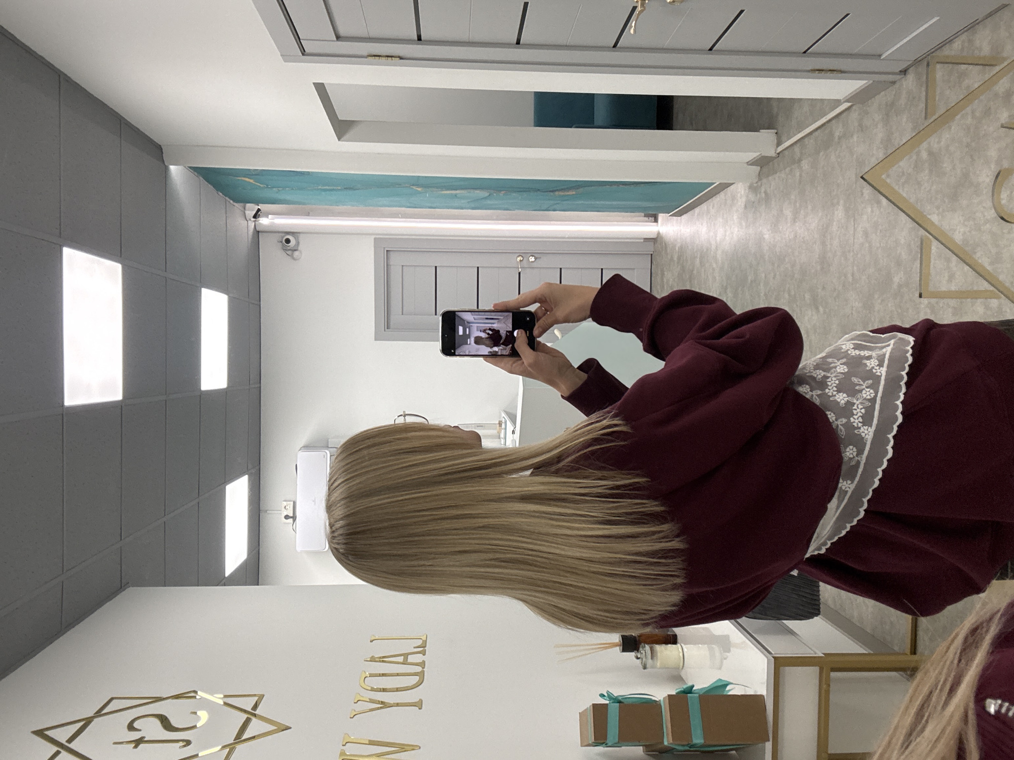 Woman documents salon visit and manicure in Krasnoyarsk