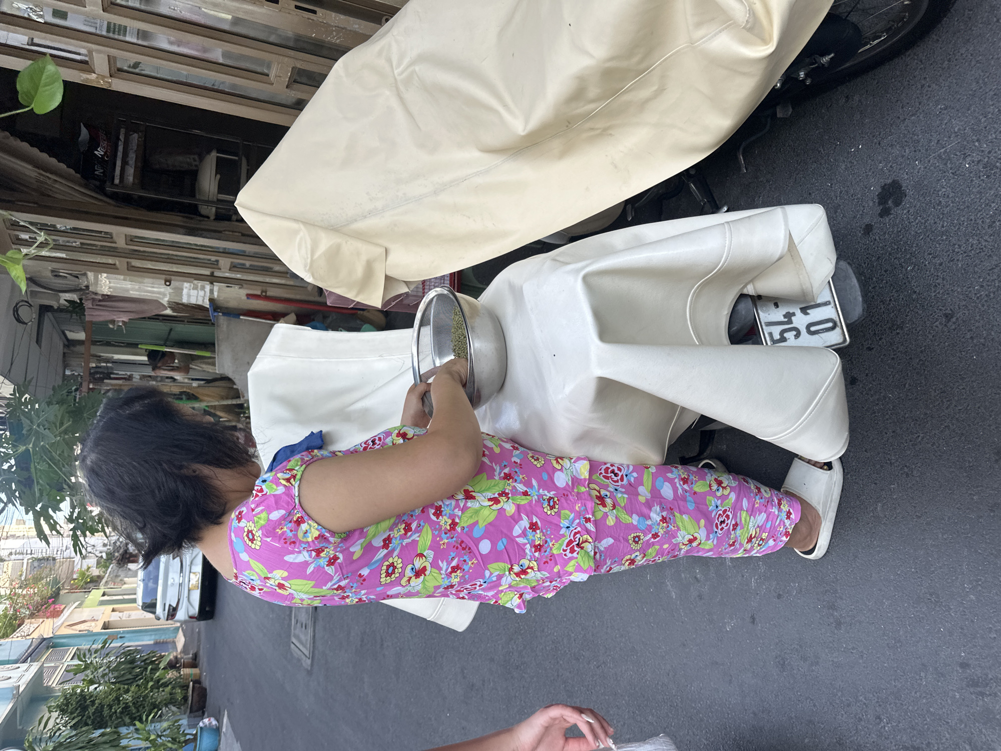 Morning life unfolds in Thủ Đức neighborhood