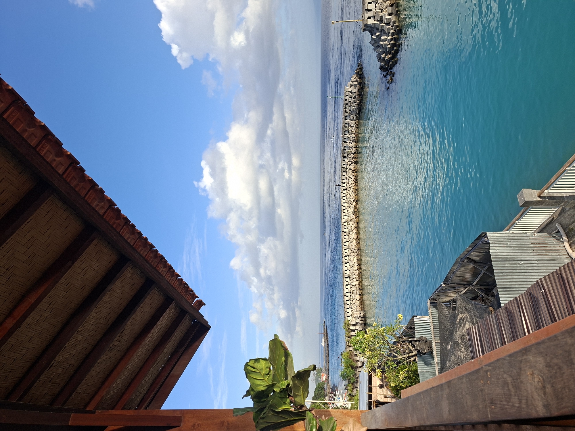 Nusa Penida harbor scene: ferries, jukungs, and waterfront spots