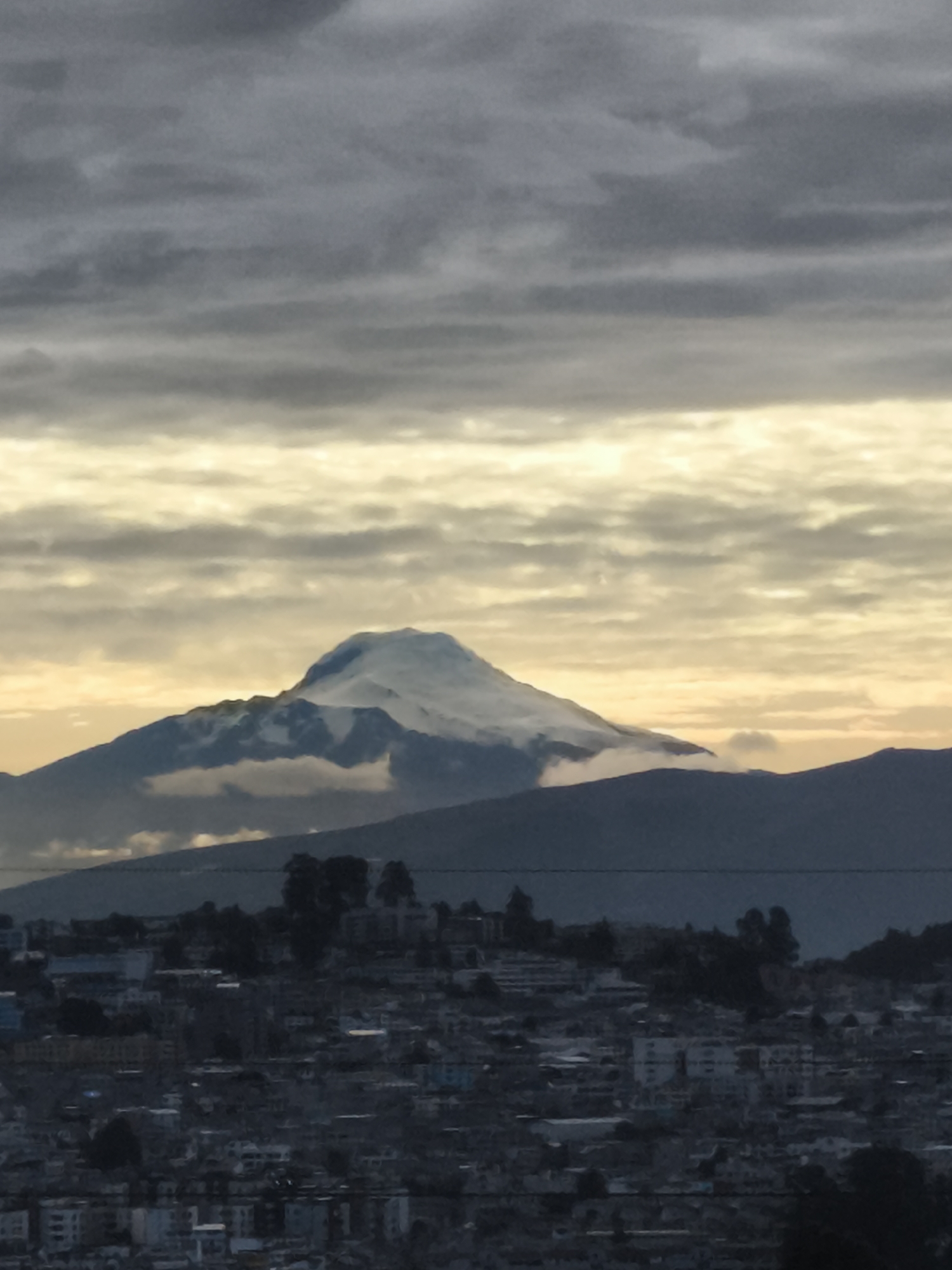 Quito resident captures daytime view of snow-capped Cotopaxi volcano