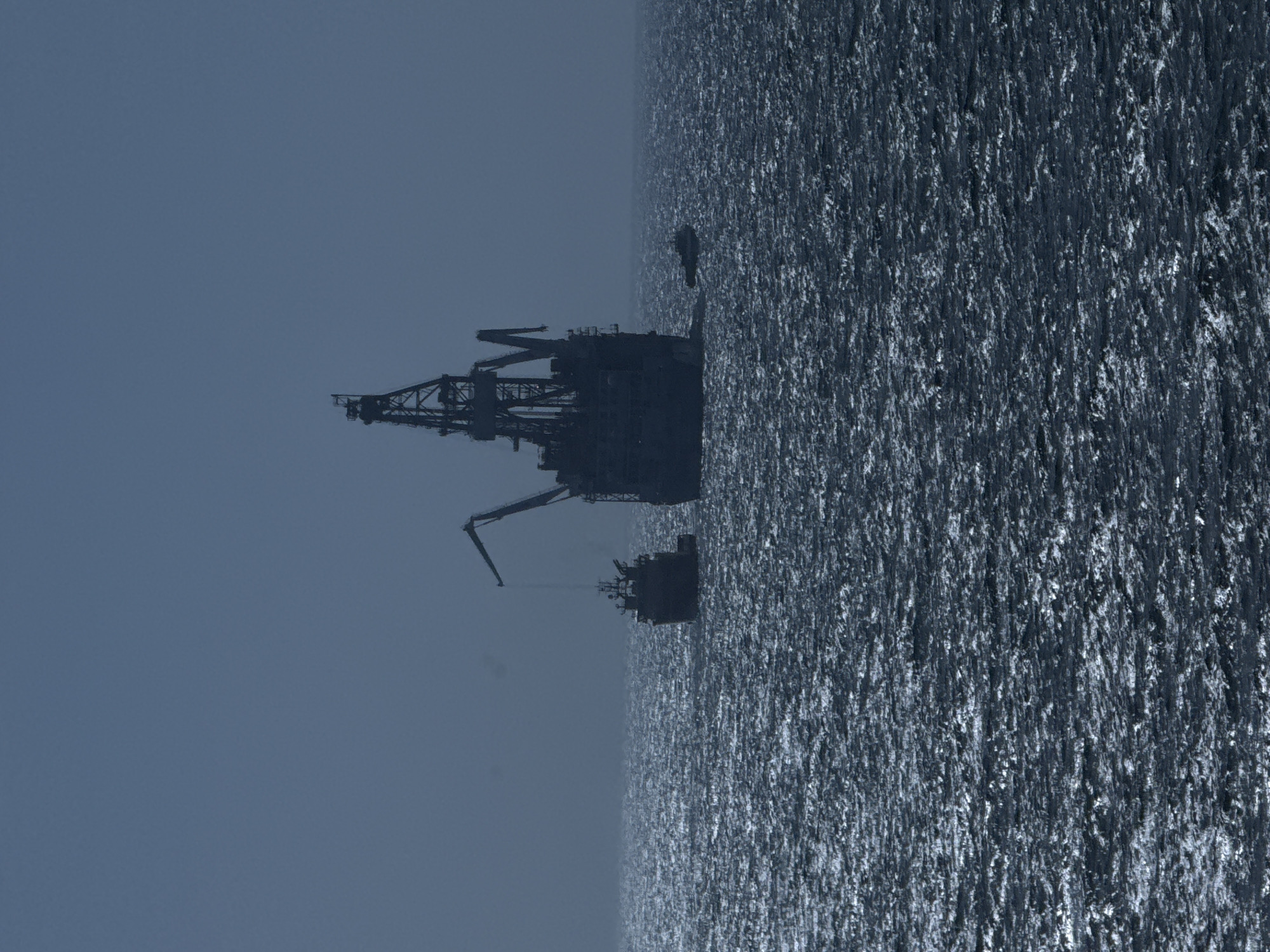 Offshore oil rig operations documented in Louisiana waters