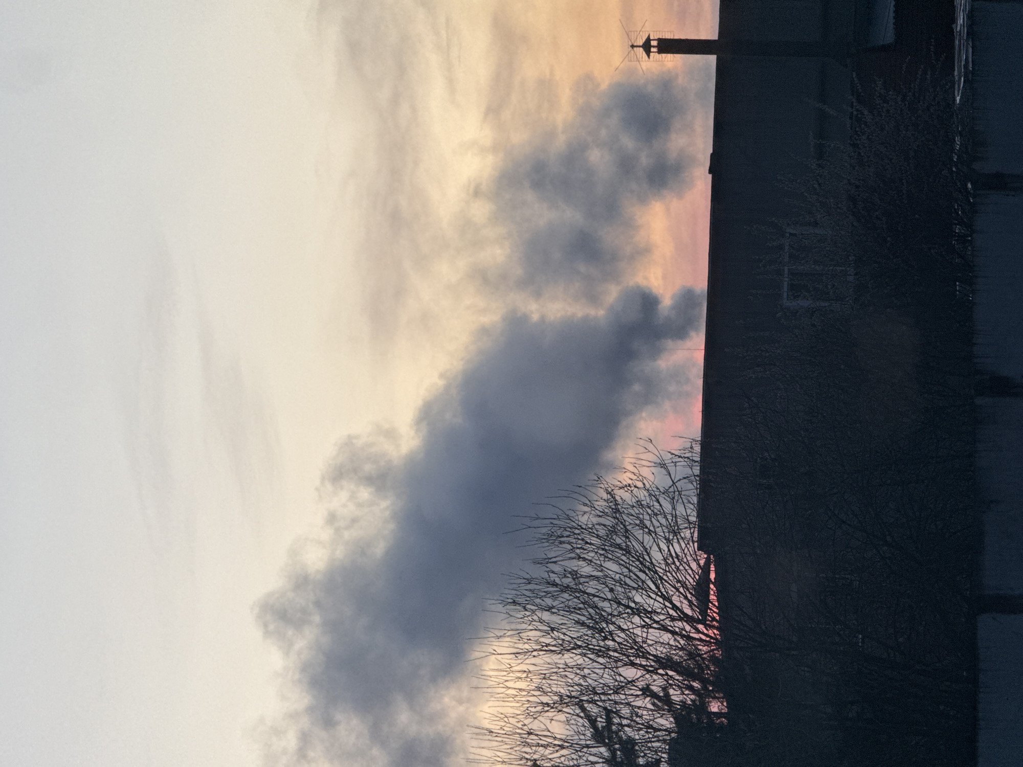 Afternoon documentation of urban and natural scenes in Rusalevka