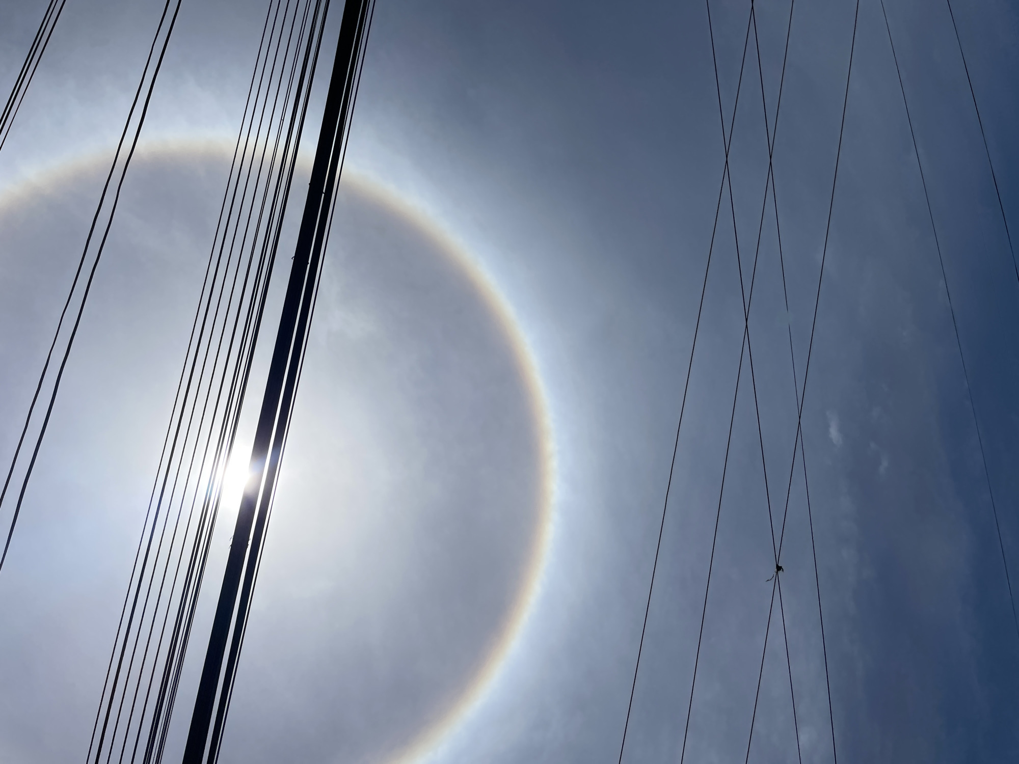 Solar halo observed over Porlamar, Venezuela amid everyday street scenes
