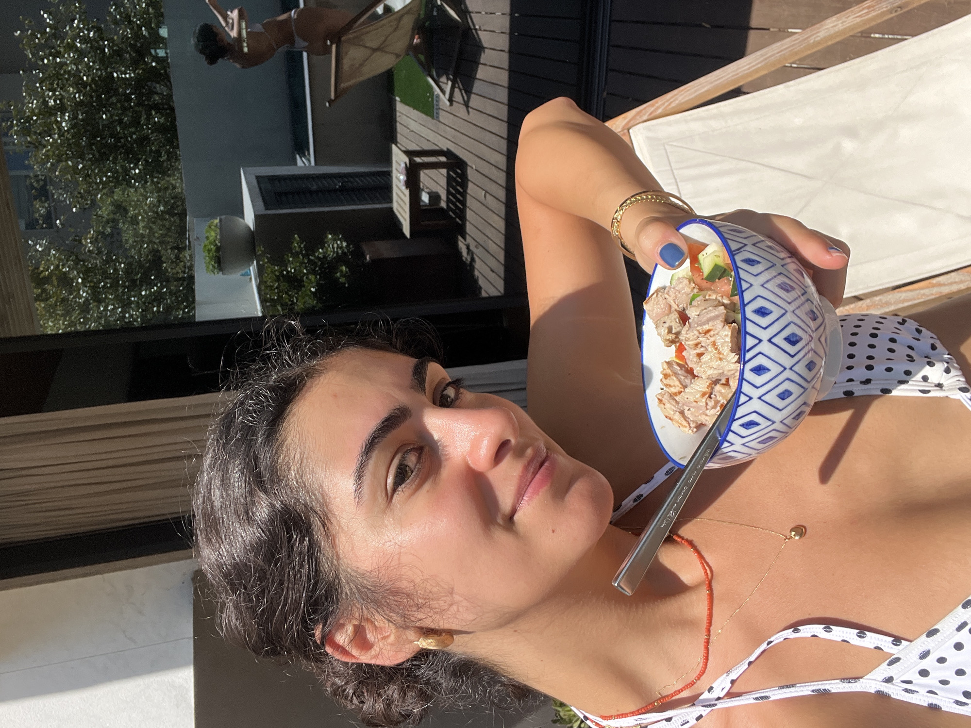 Poolside lunch break with tuna salad in Porto