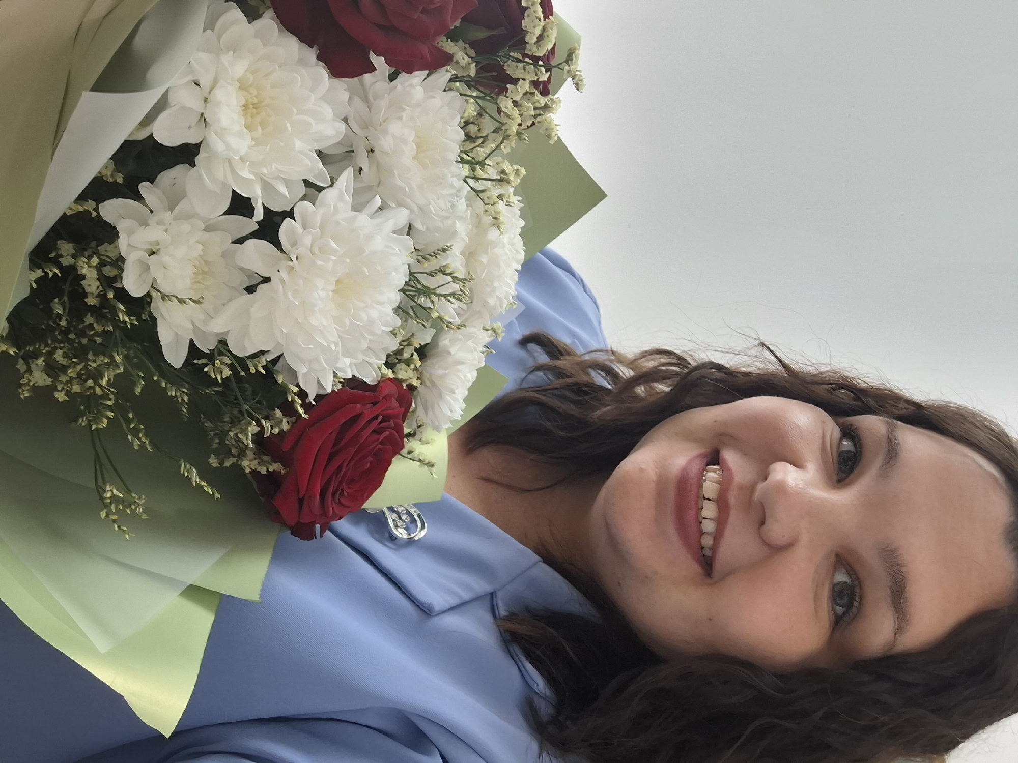 Portrait captures smiling young woman's joyful moment