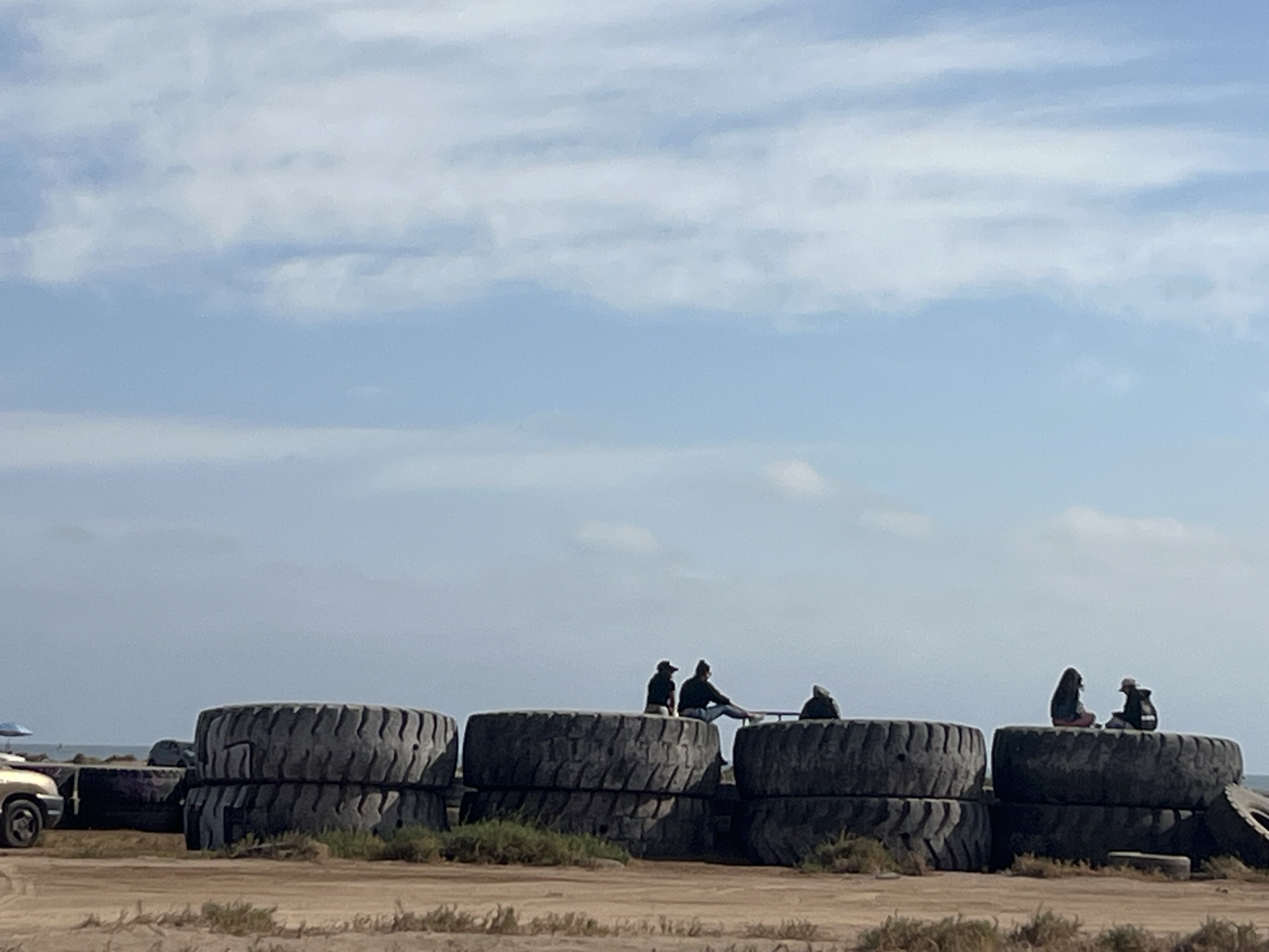 Desert coast car race in Arica, Chile