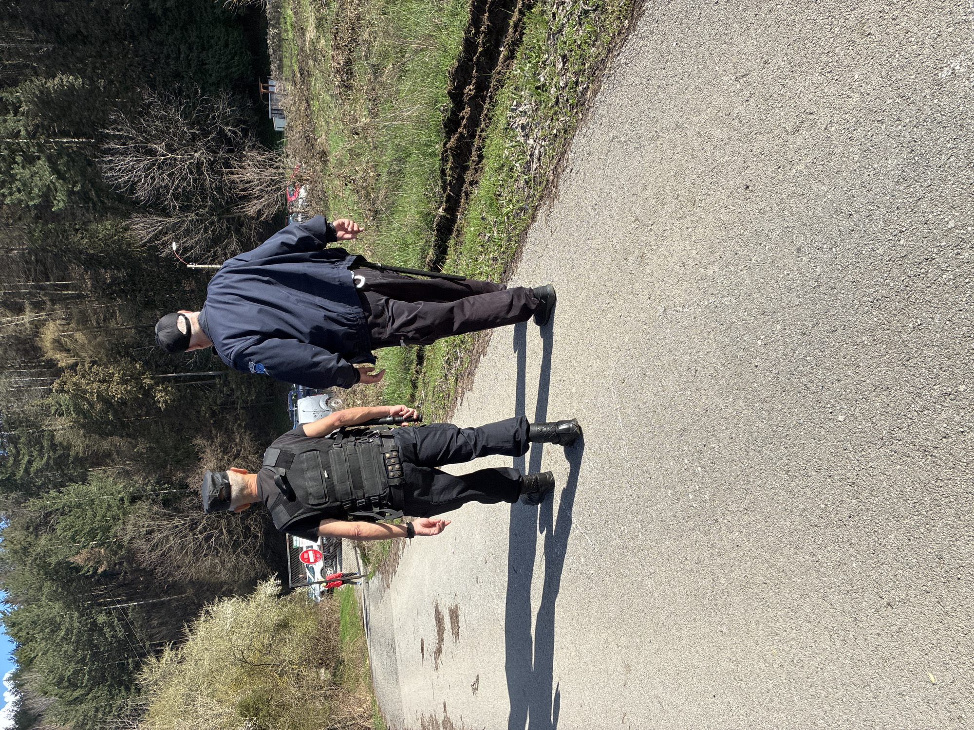 Security personnel observed on road in Berkovitsa, Bulgaria