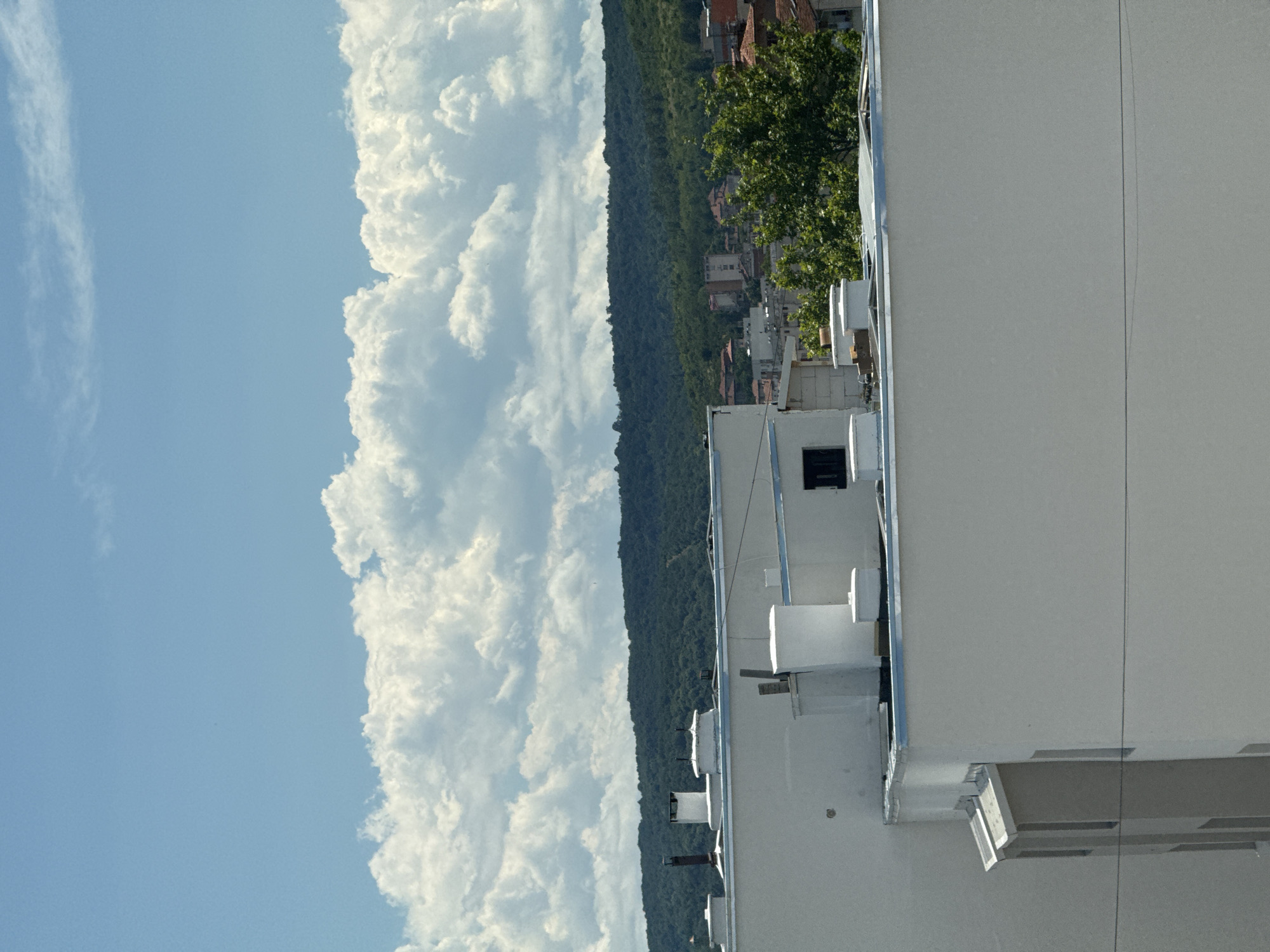 Morning around Lovech: city views, street scenes, and a snack break