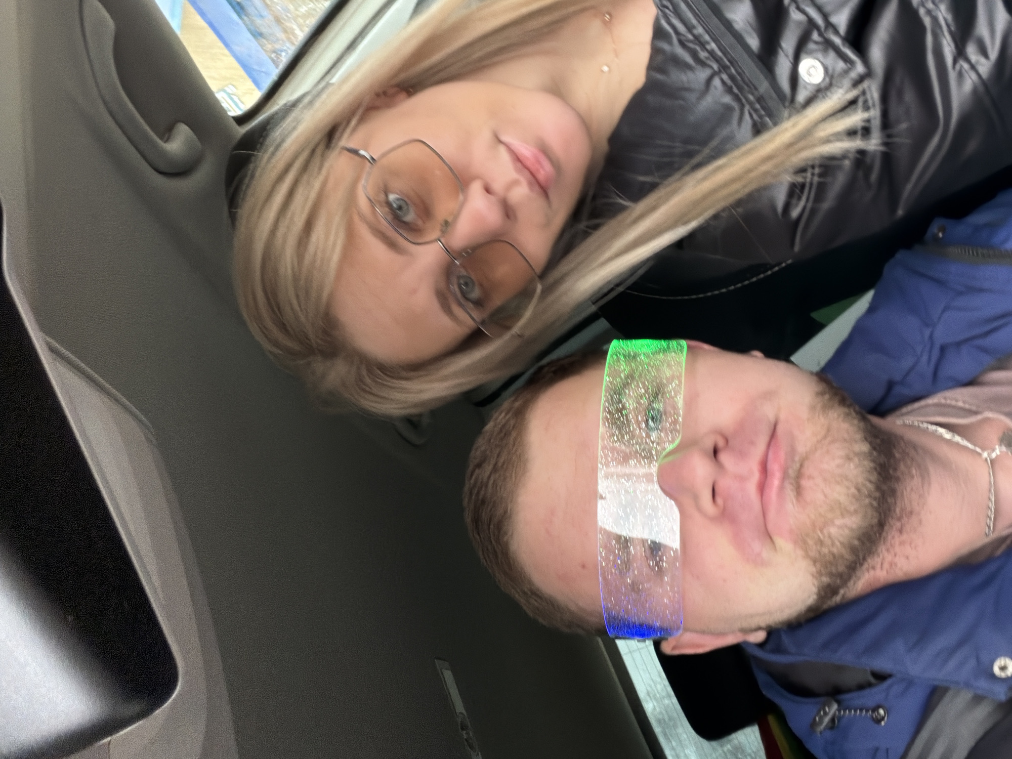 Two people observed in vehicle in Chaikovsky, Russia