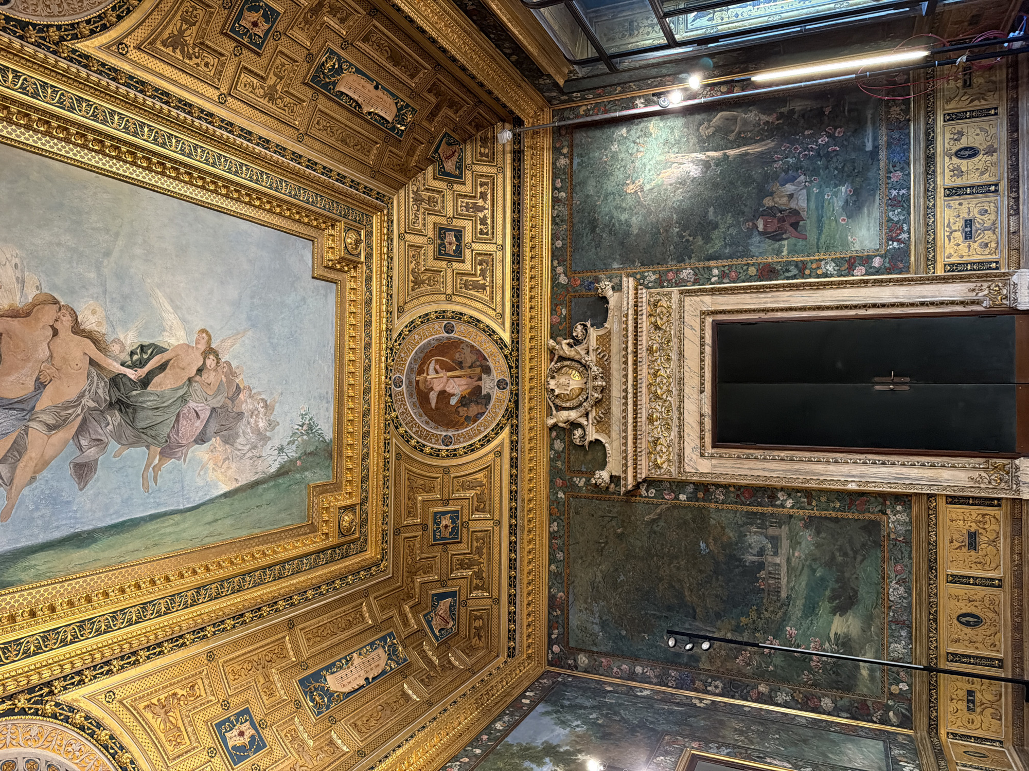 Witnesses document elaborate interior spaces with art and water features