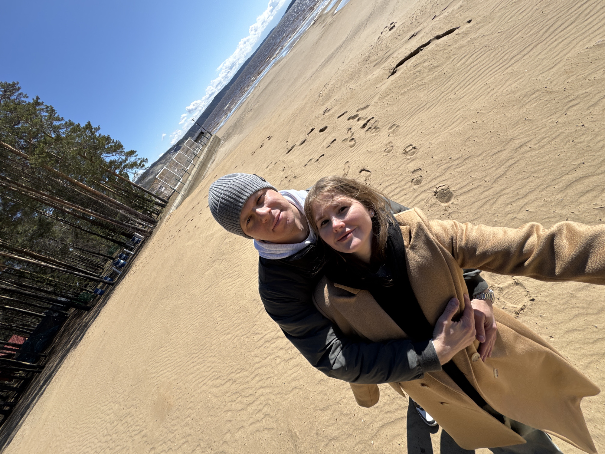 Couple enjoys beach outing in Polazna, Russia