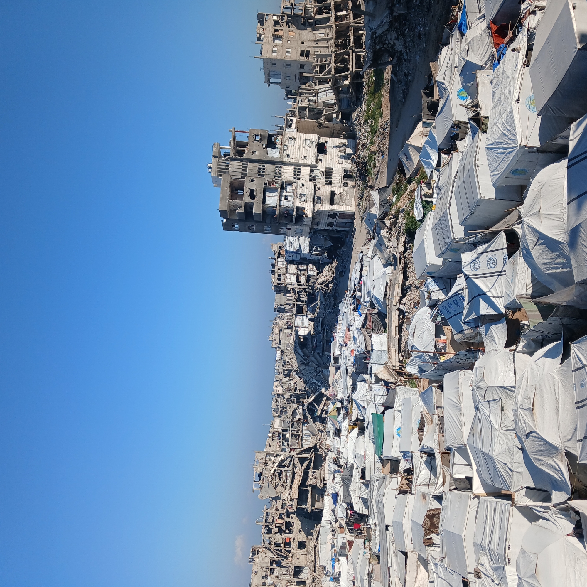 Displacement camps documented amid Gaza City destruction