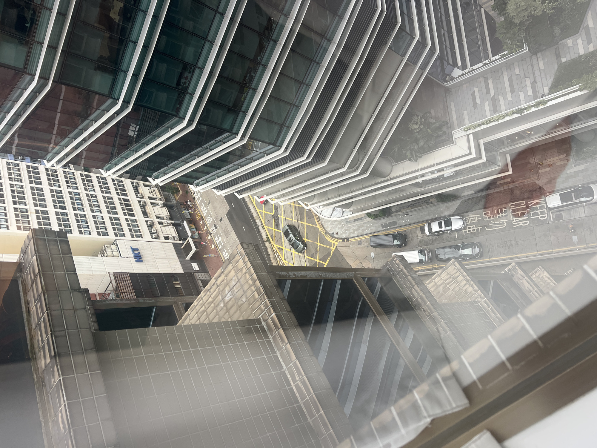 High-rise views and street-level murals across central Hong Kong