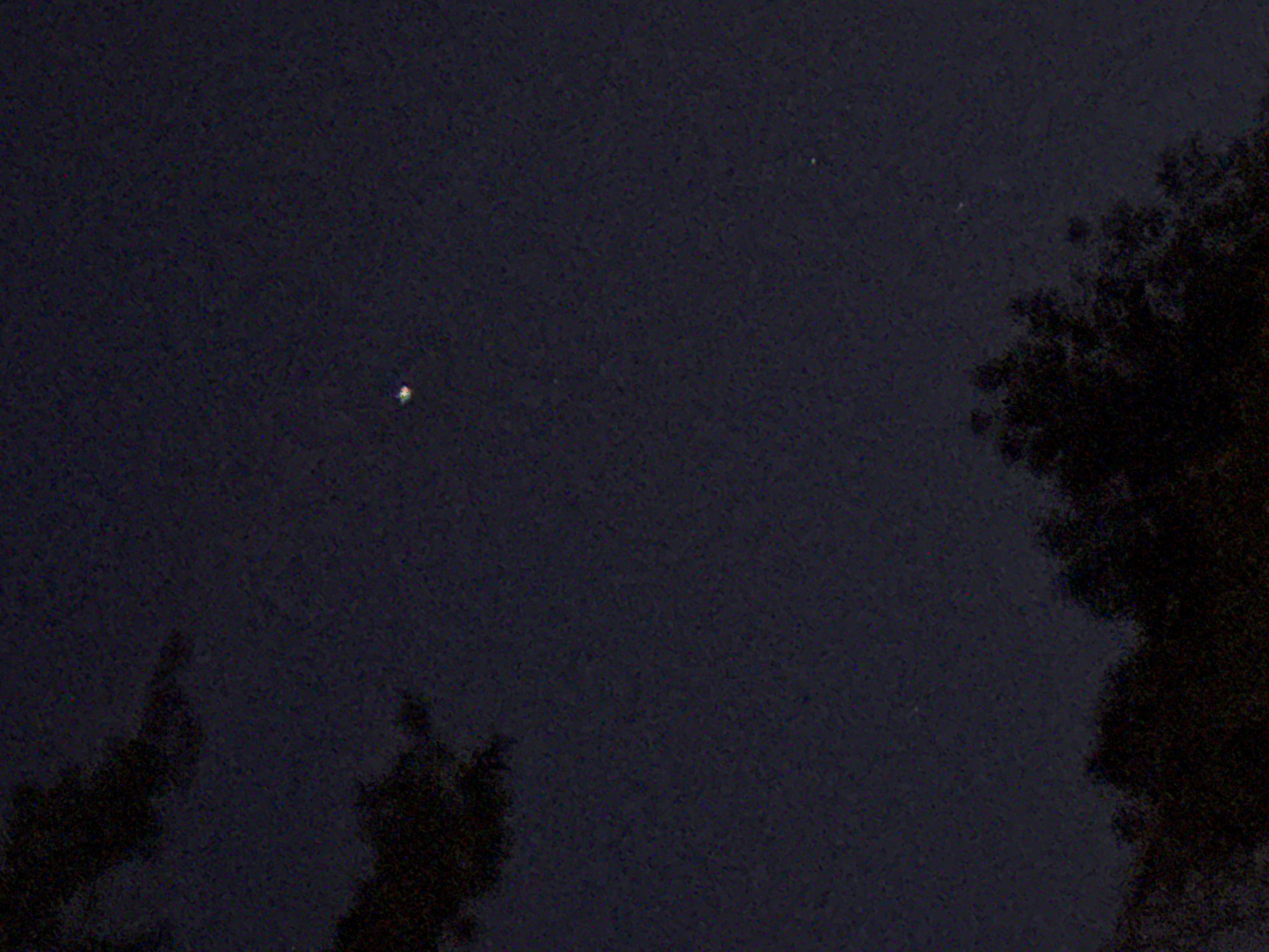 Sofia park witnesses document complete day-to-night transition