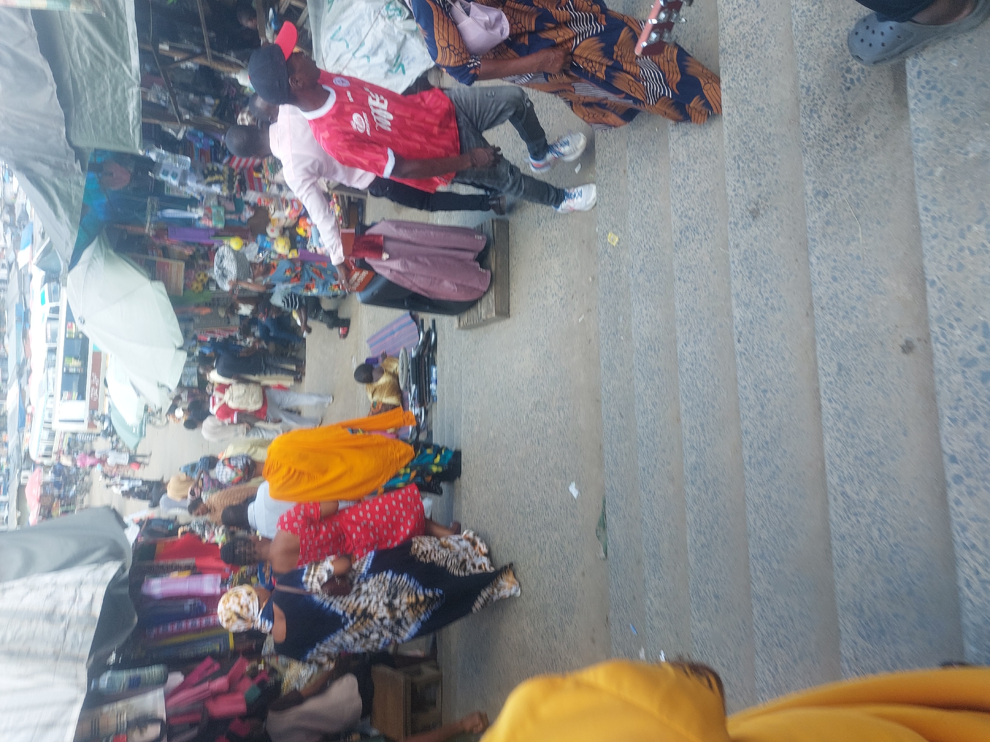 Morning rush hour activity captured across Dar es-Salaam markets