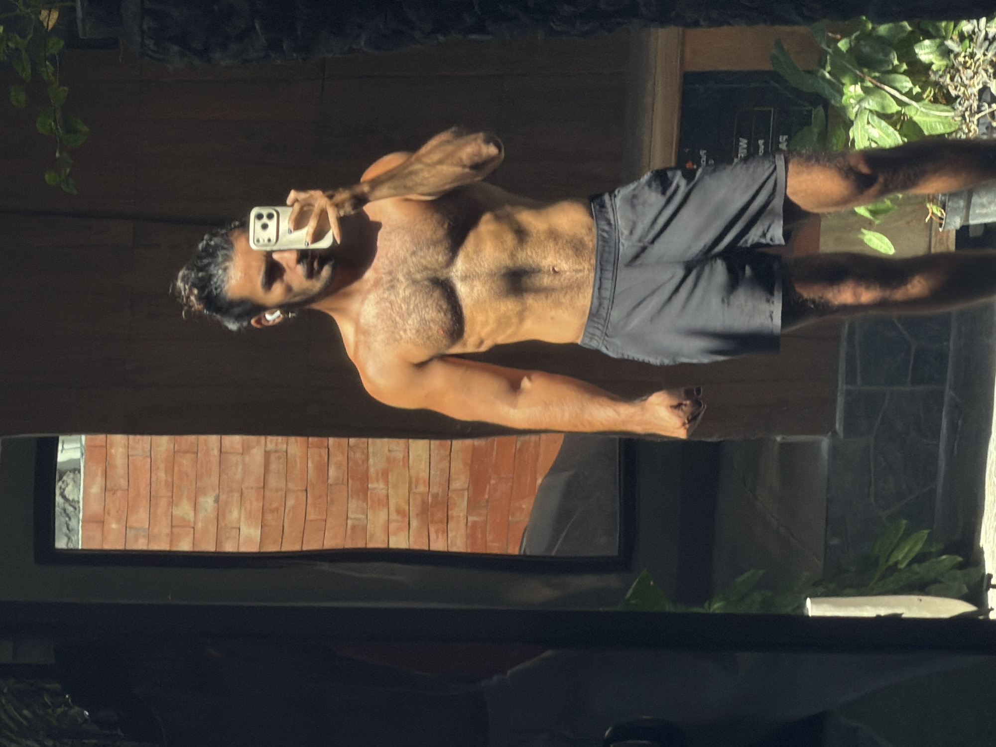 Gym mirror selfie session in North Kuta, Bali