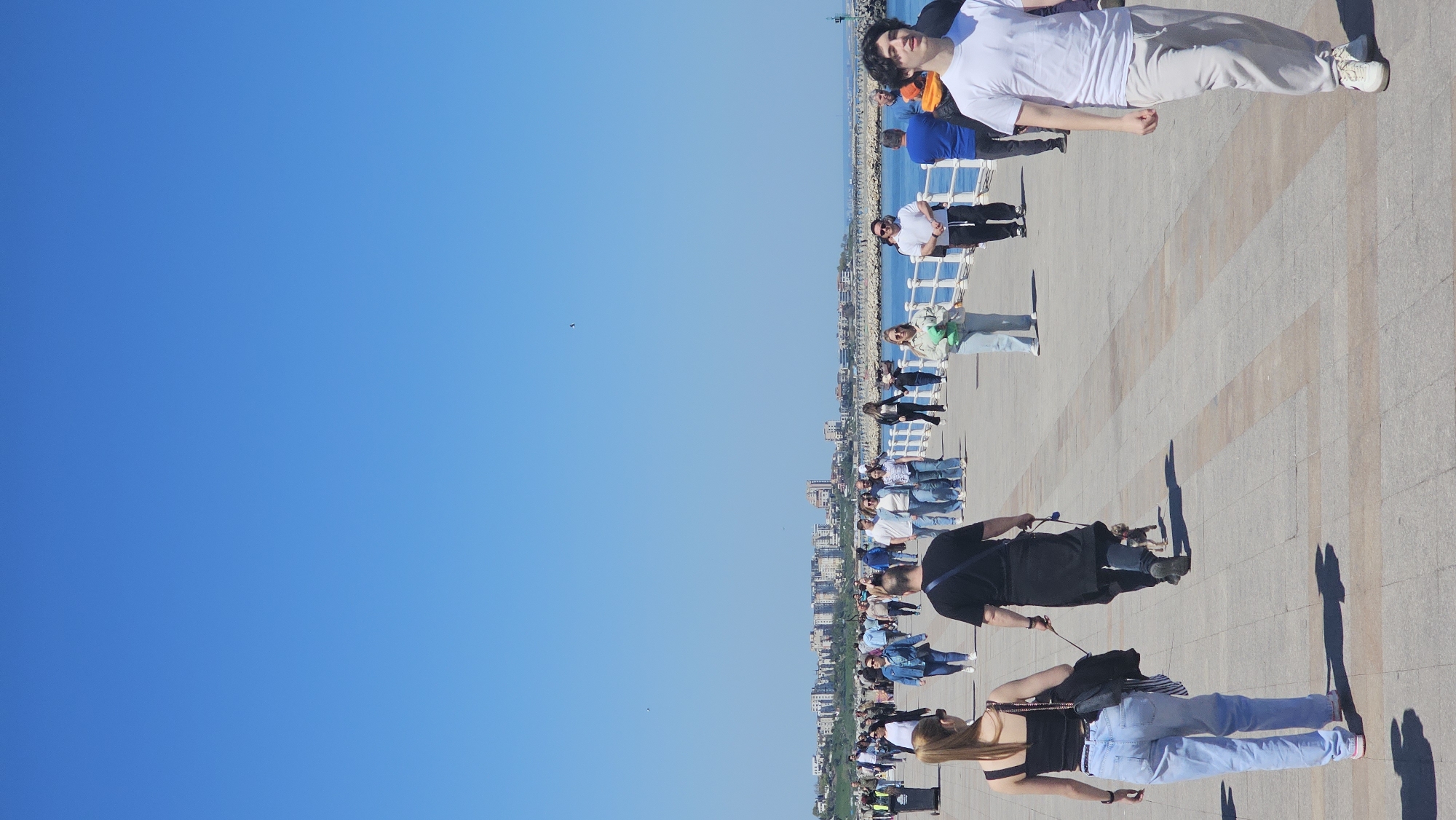 Street musicians perform on Constanța's Black Sea promenade